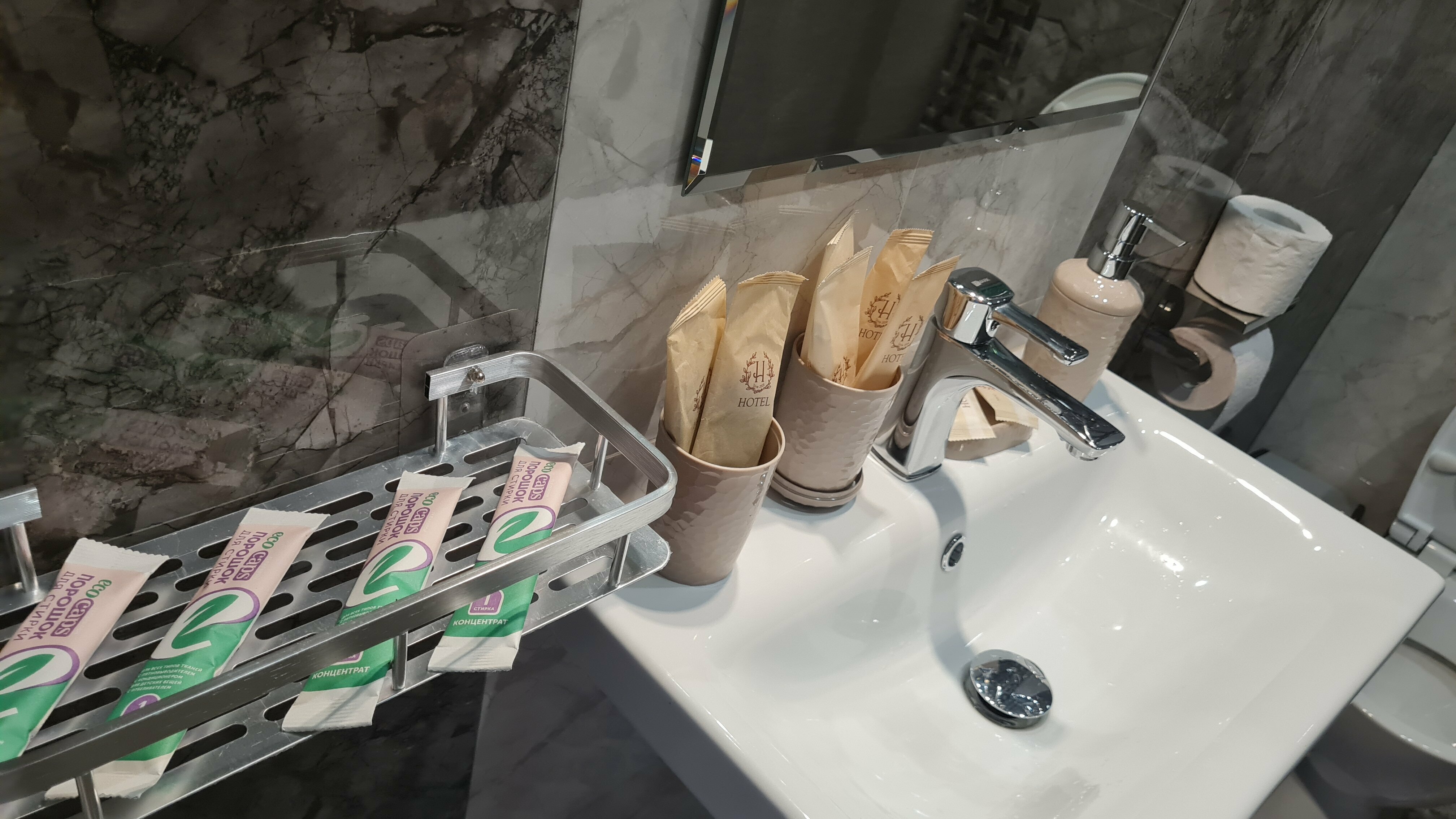 Семейный номер премиум SOUL 6 с балконом, вид на горы и озеро, 2 этаж