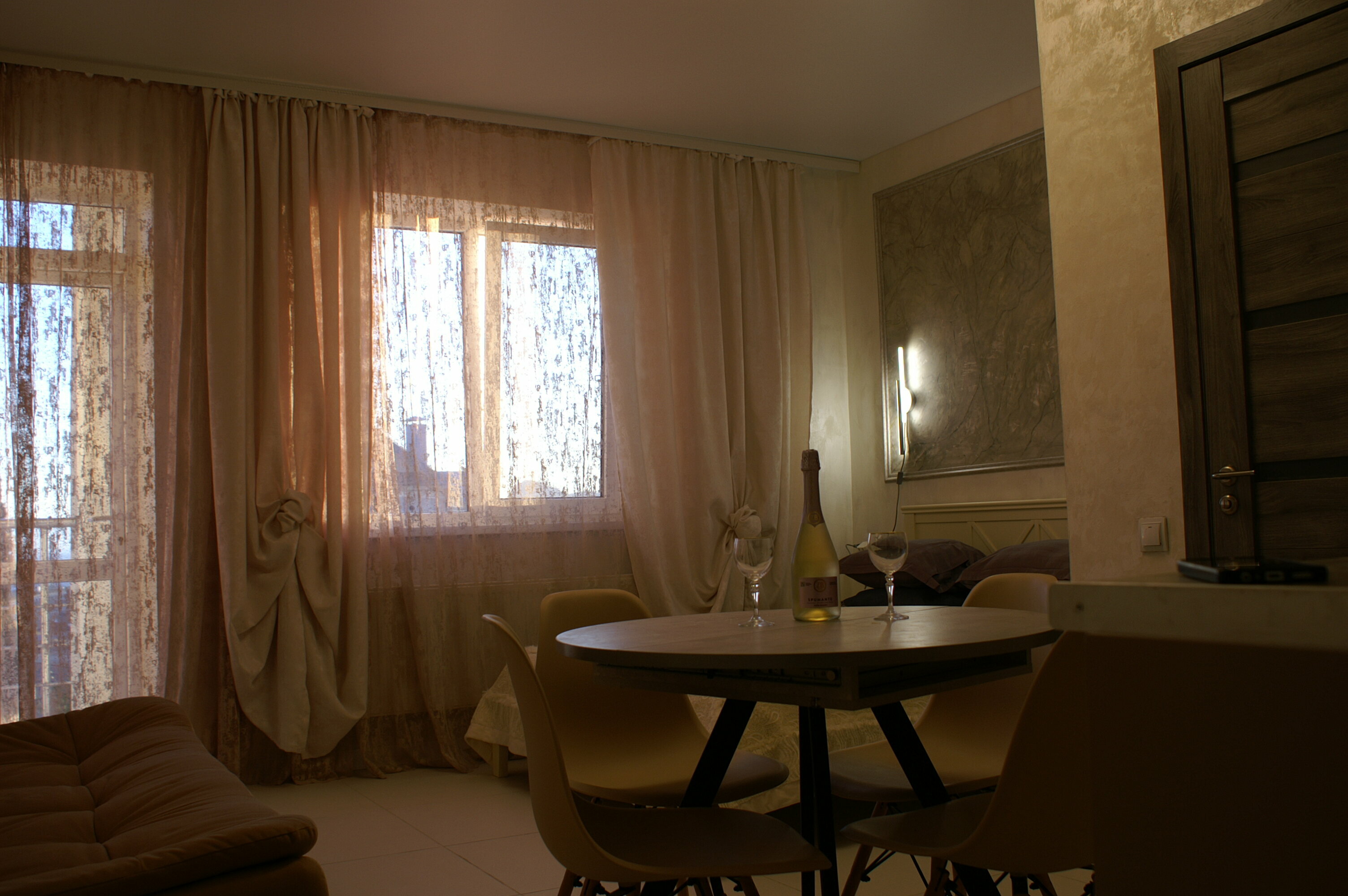 Четырехместный номер с балконом