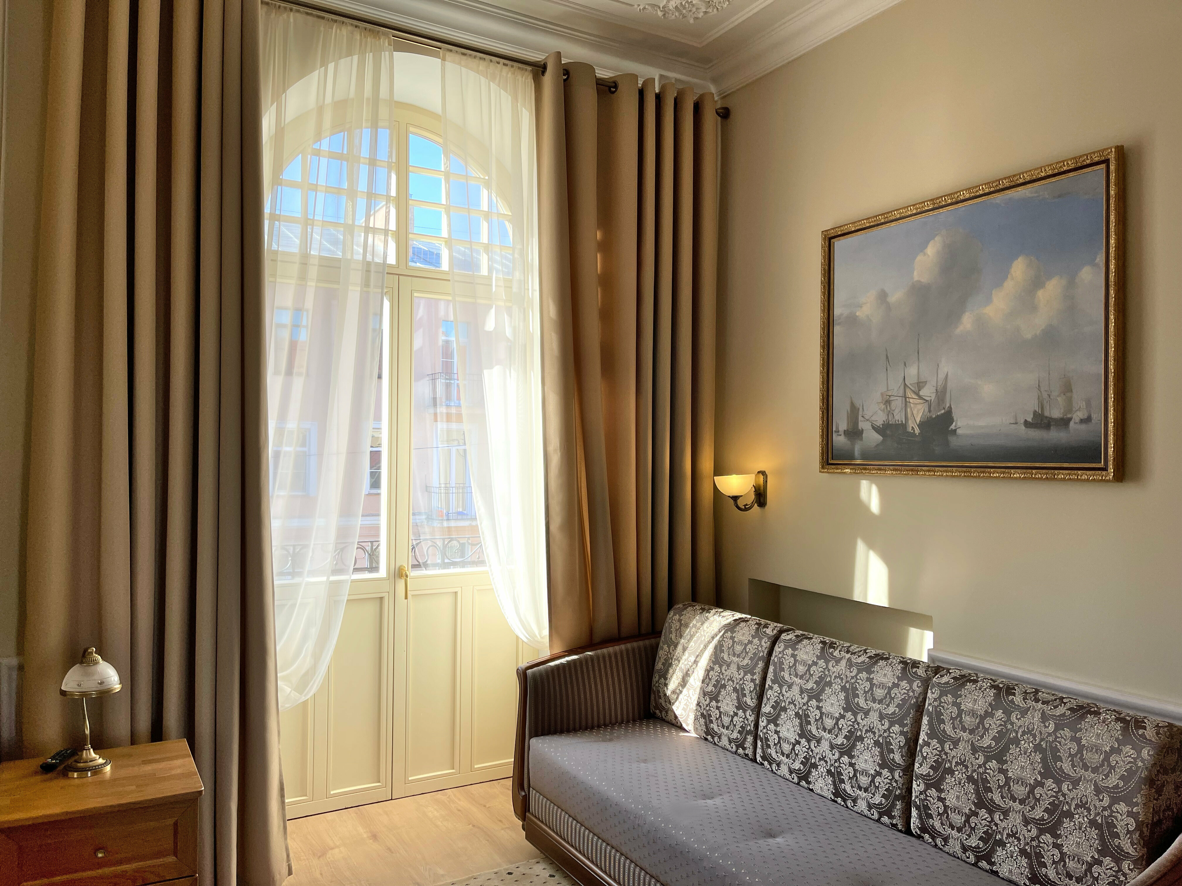 Люкс с балконом