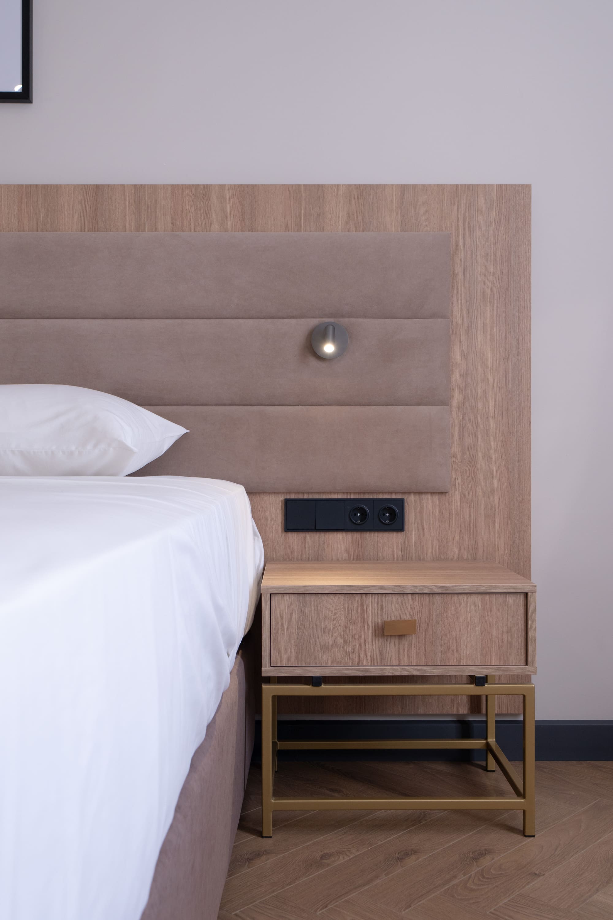 Стандарт улучшенный с кроватью King-size и раскладным креслом