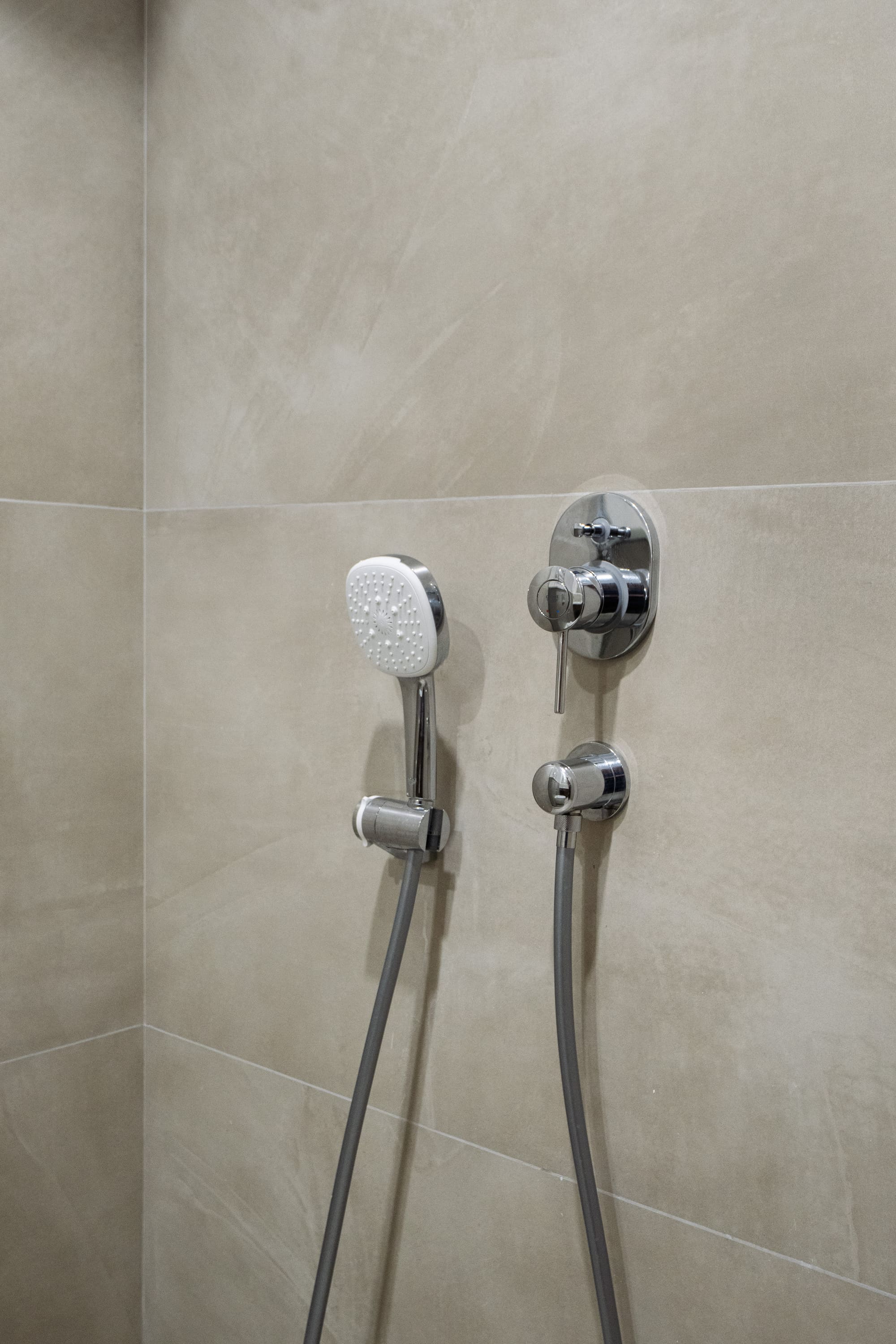 Джуниор сюит с кроватью King-size и односпальной кроватью