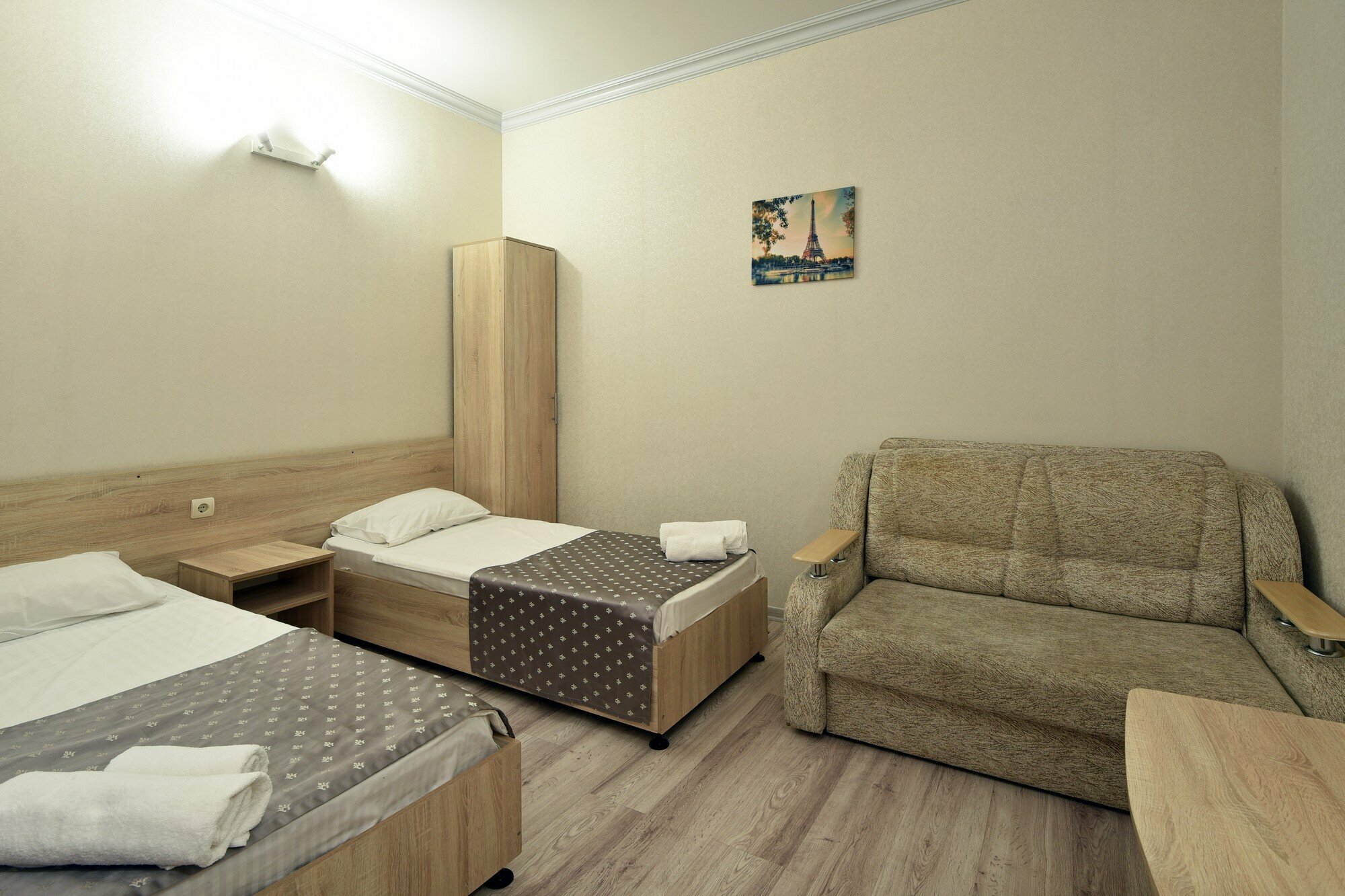 Стандартный четырехместный номер