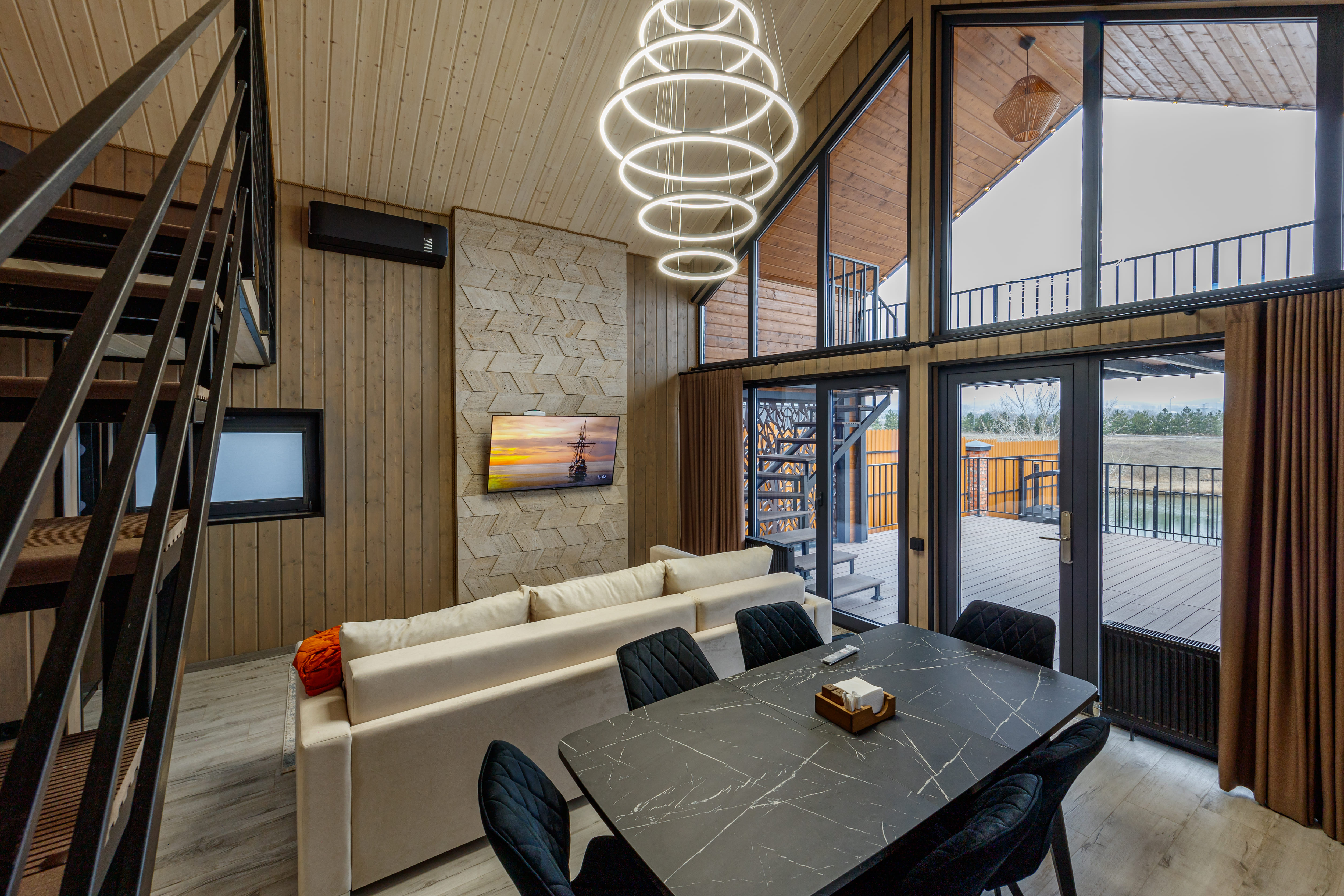 Номер с 2 кроватями размера «king-size»