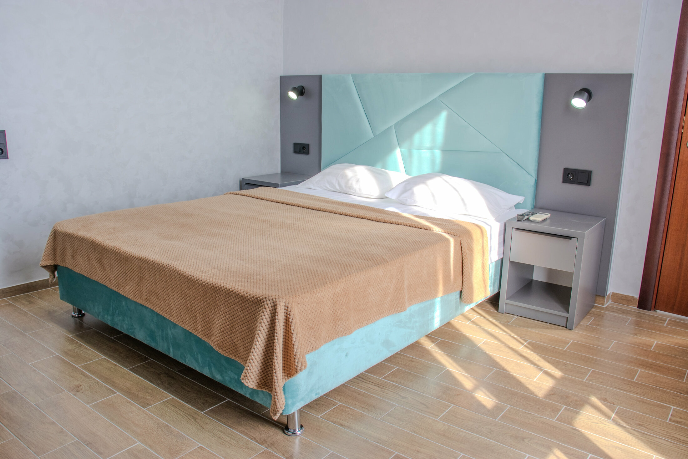 «Апартаменты» 2-х комнатные мини