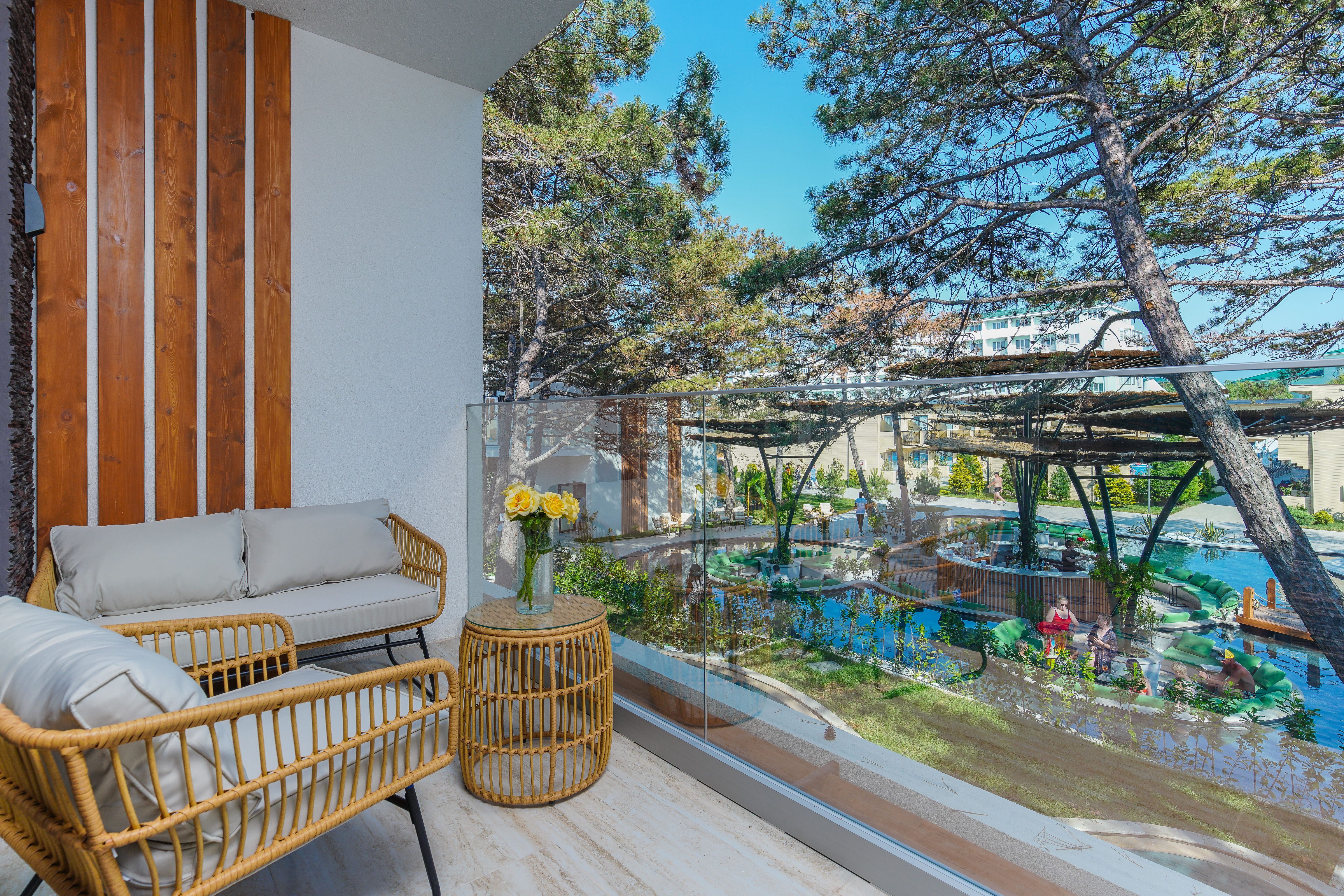 SEA VILLAGE SUITE NEW (с видом на лаундж зону)