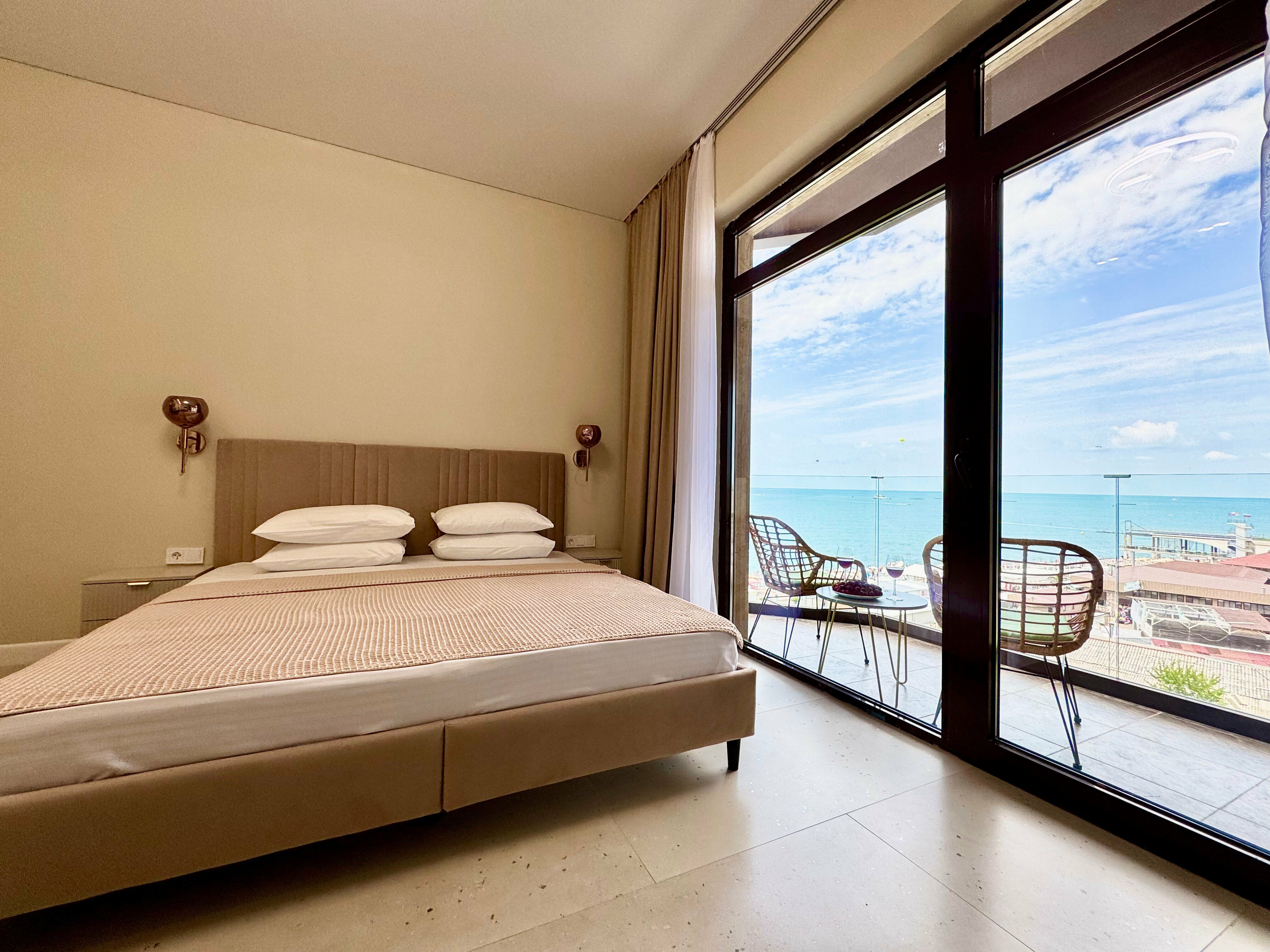 Апартаменты с видом на море