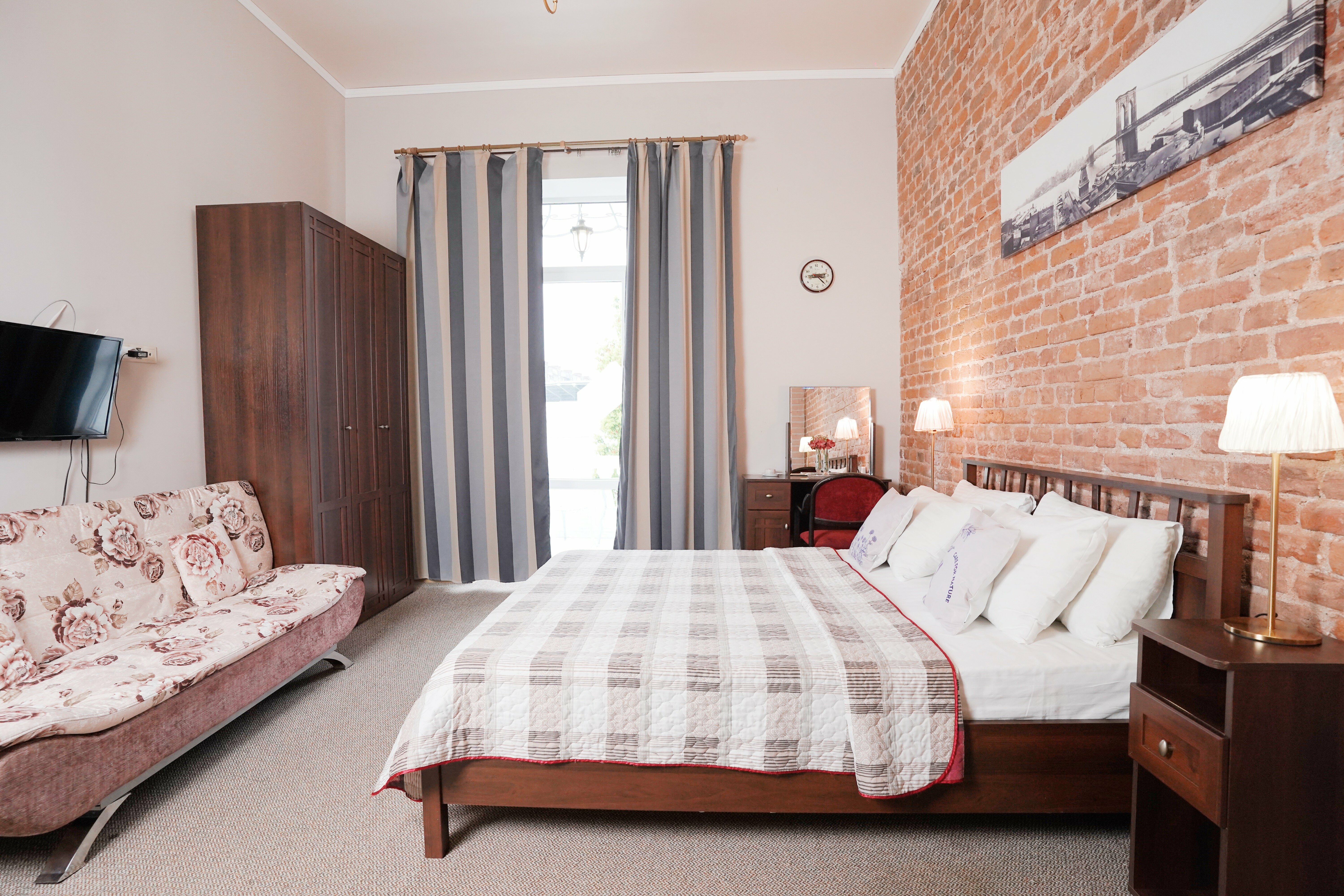 Люкс с балконом