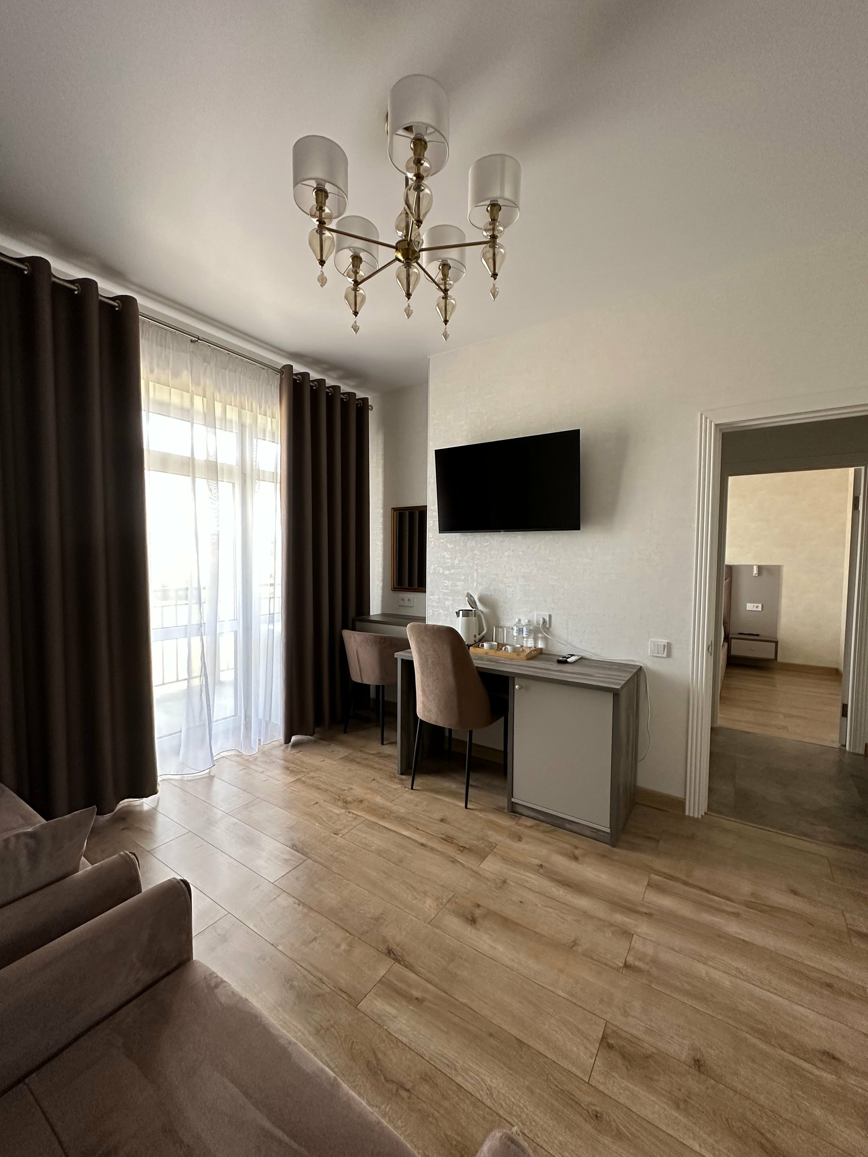 Люкс 2-х комнатный с балконом