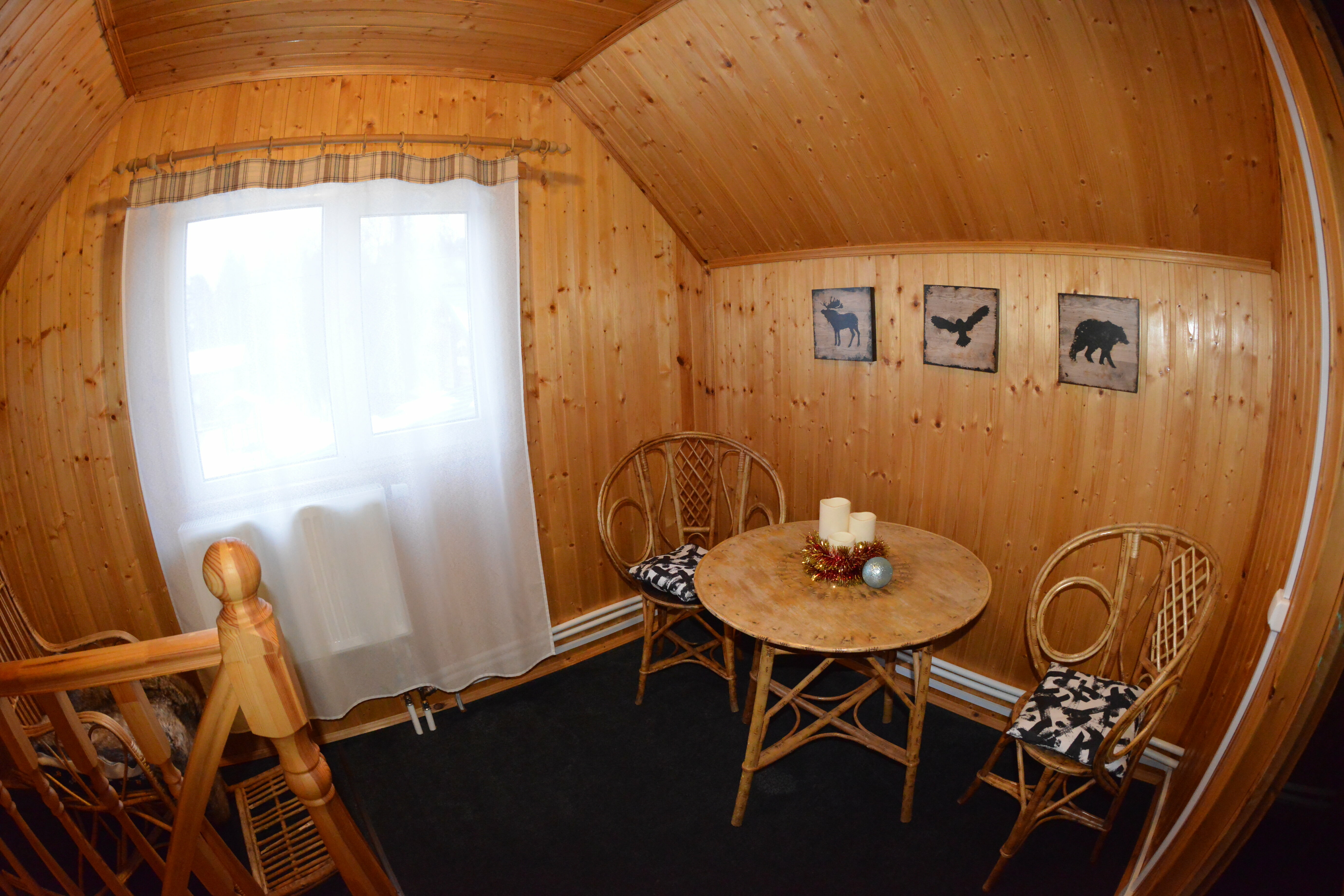 Коттедж с видом на озеро