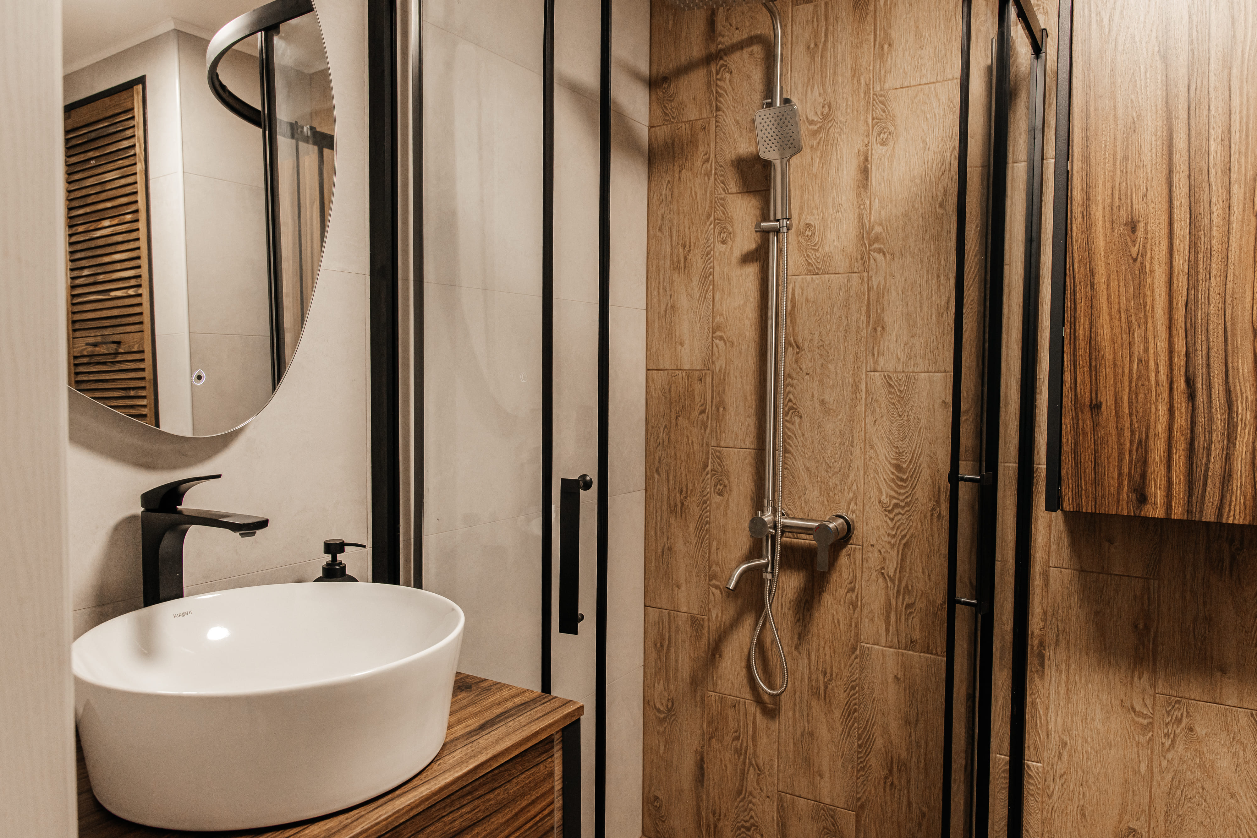 Двухуровневый четырехместный номер