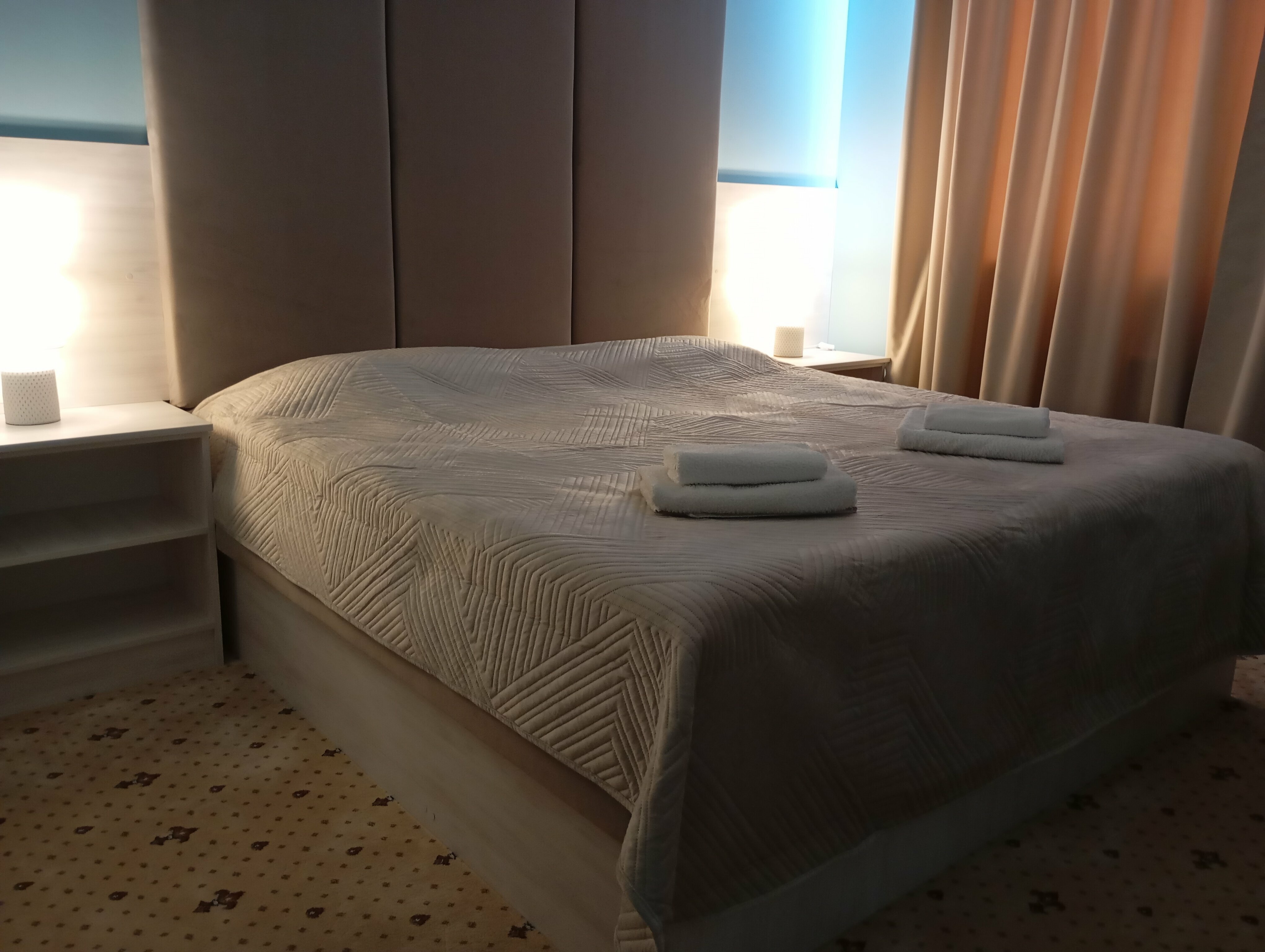 Улучшенный двухместный номер с 1 кроватью