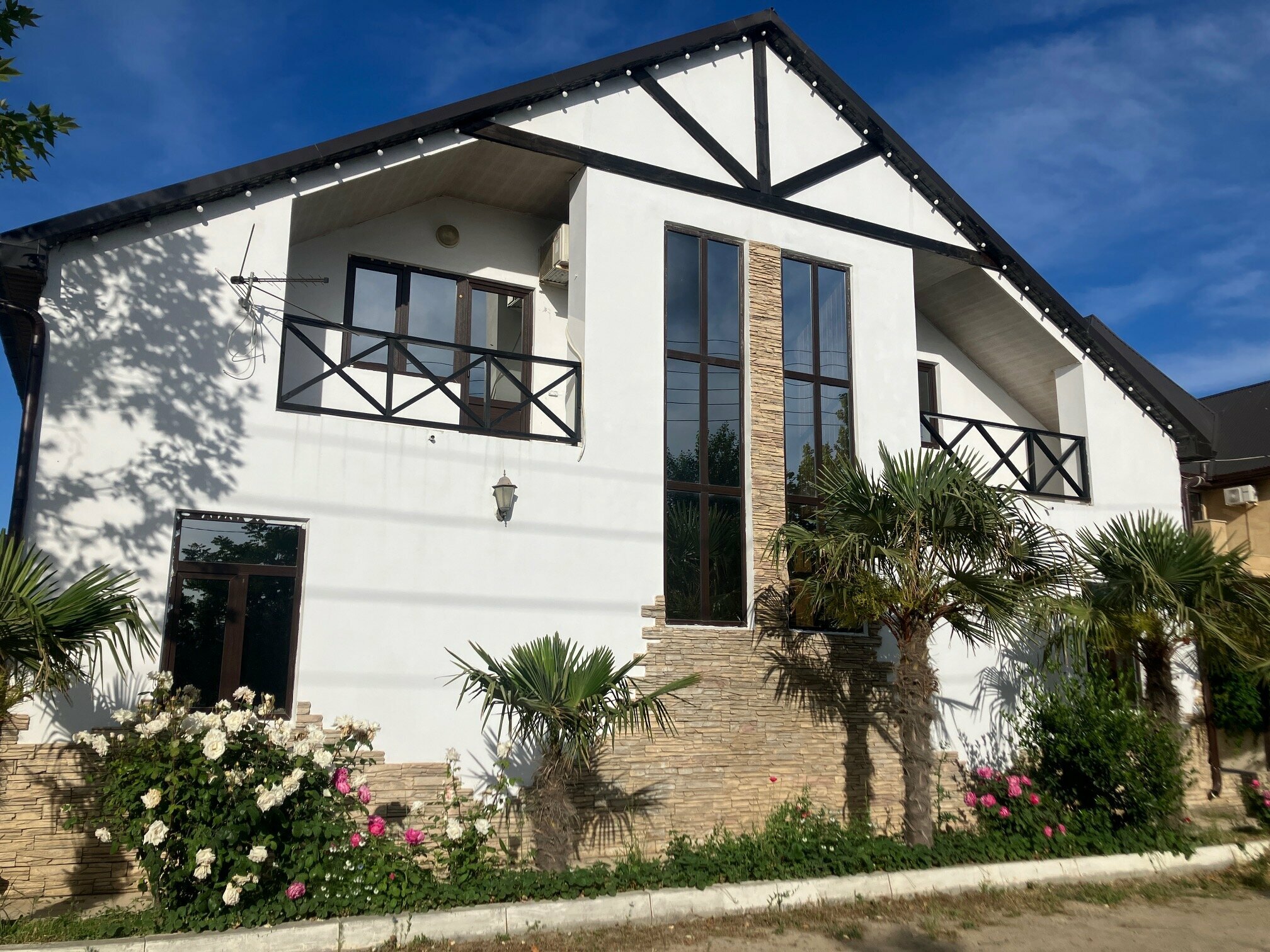 Коттедж Люкс