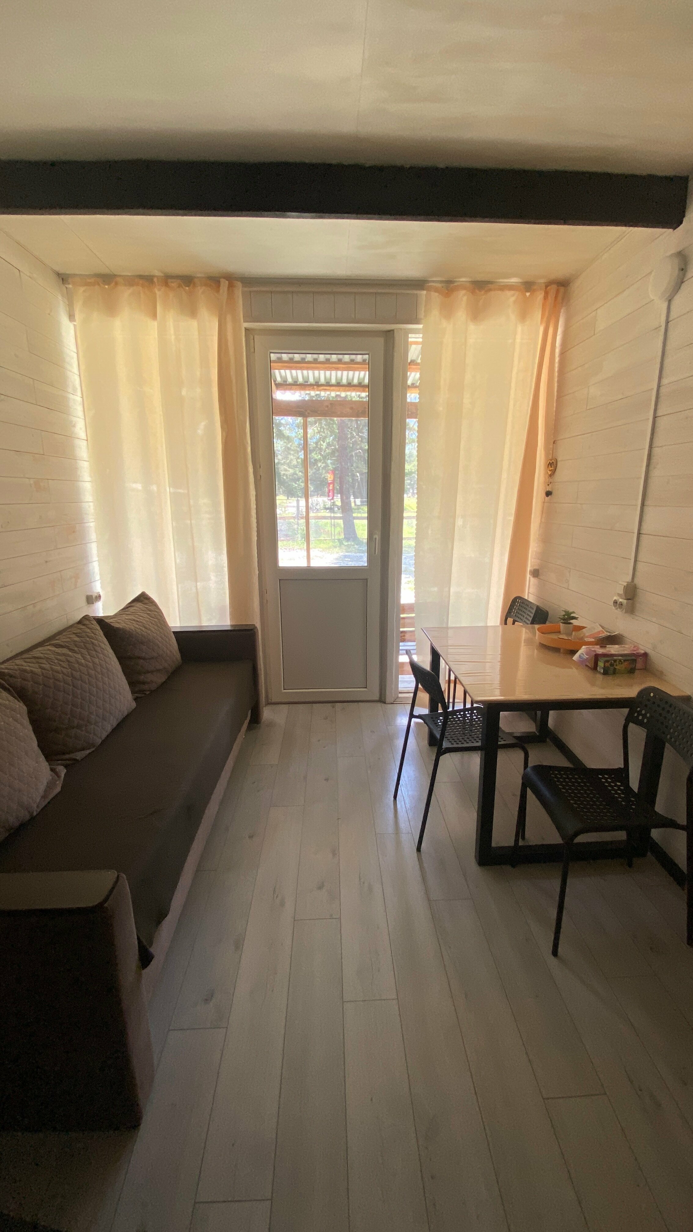 Двухуровневый четырехместный номер