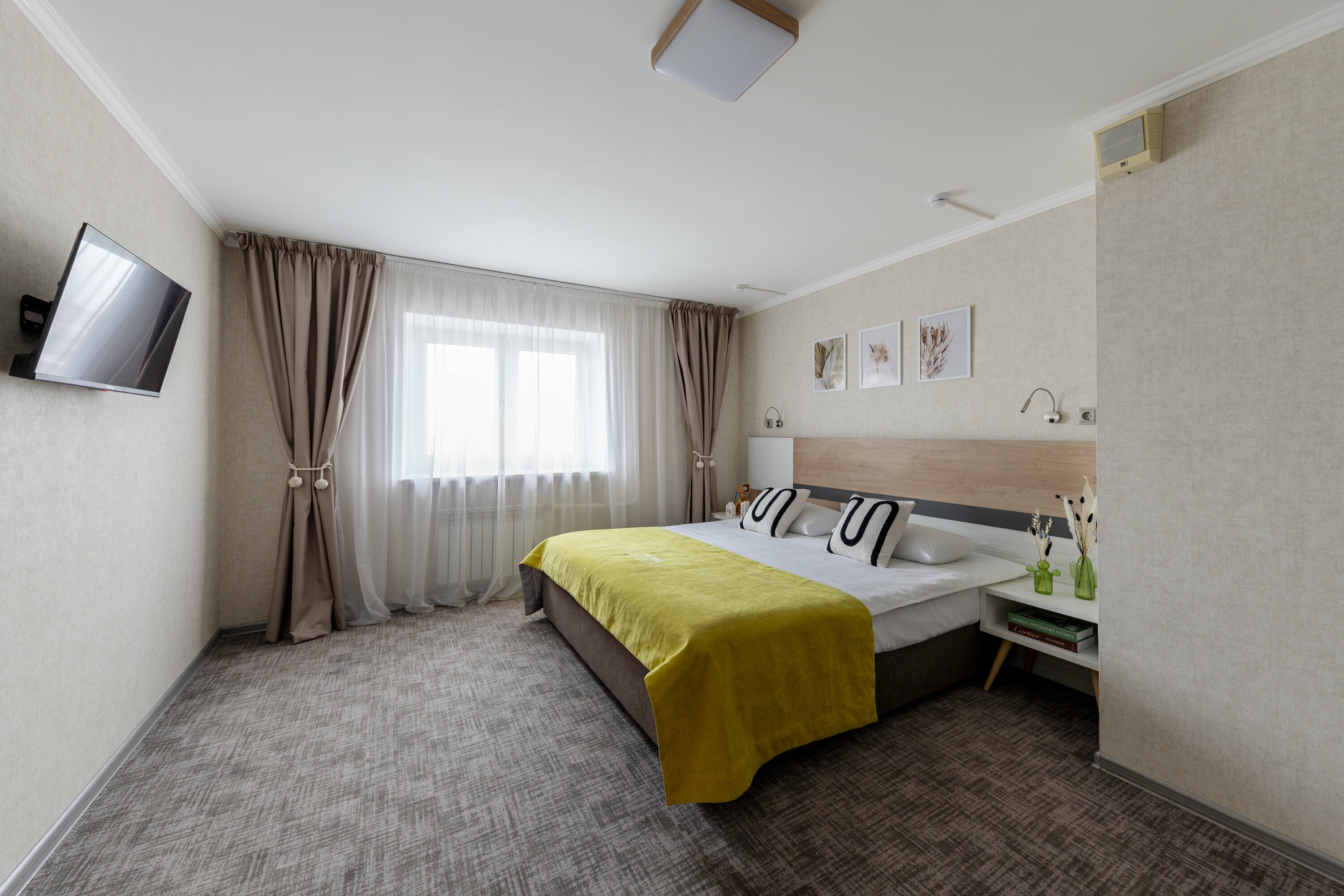 Бизнес двухкомнатный