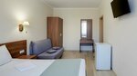 Трехместный номер эконом-класса в Паруса
