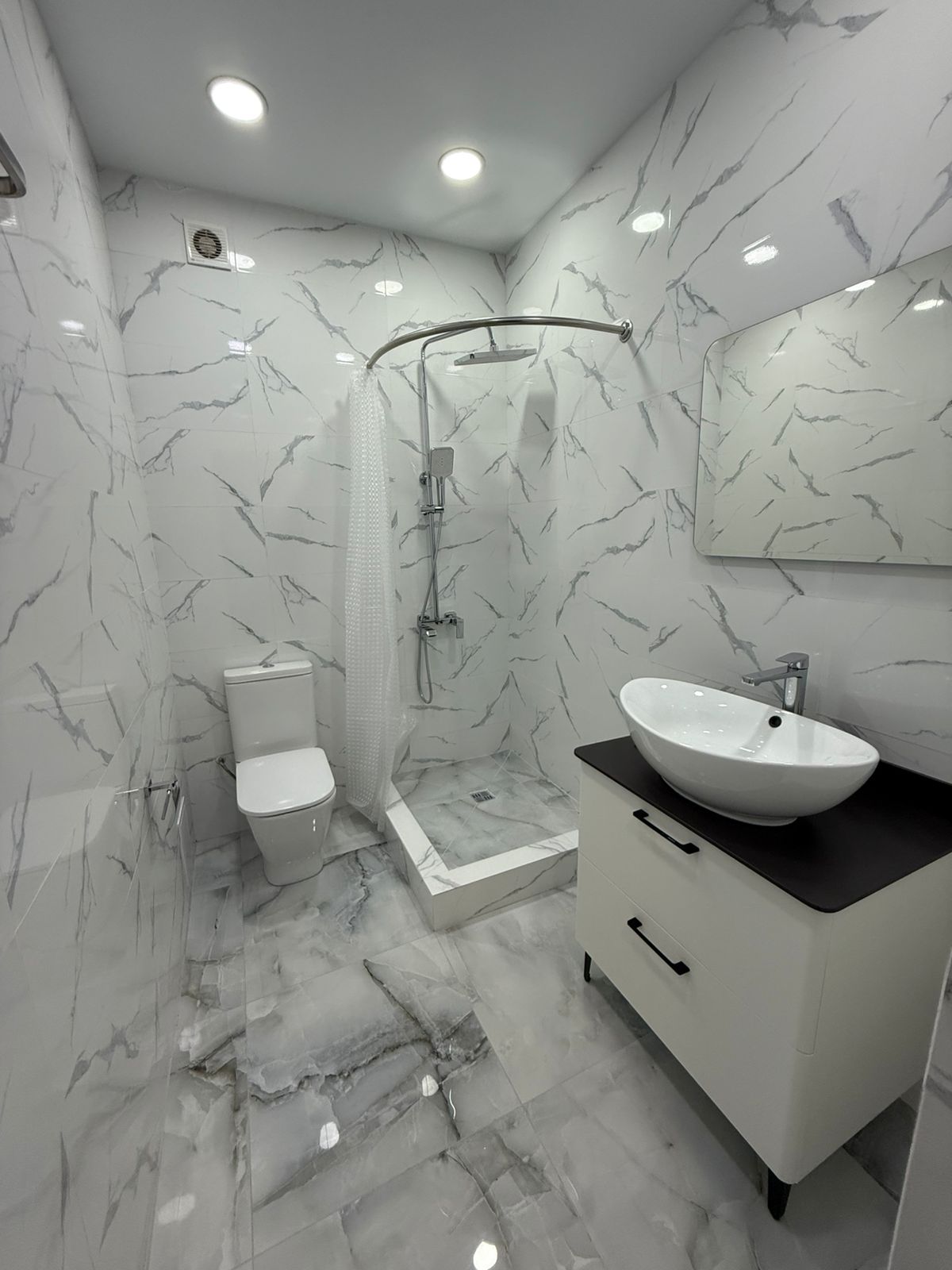 Улучшенный номер с кроватью размера «king-size» или 2 отдельными кроватями