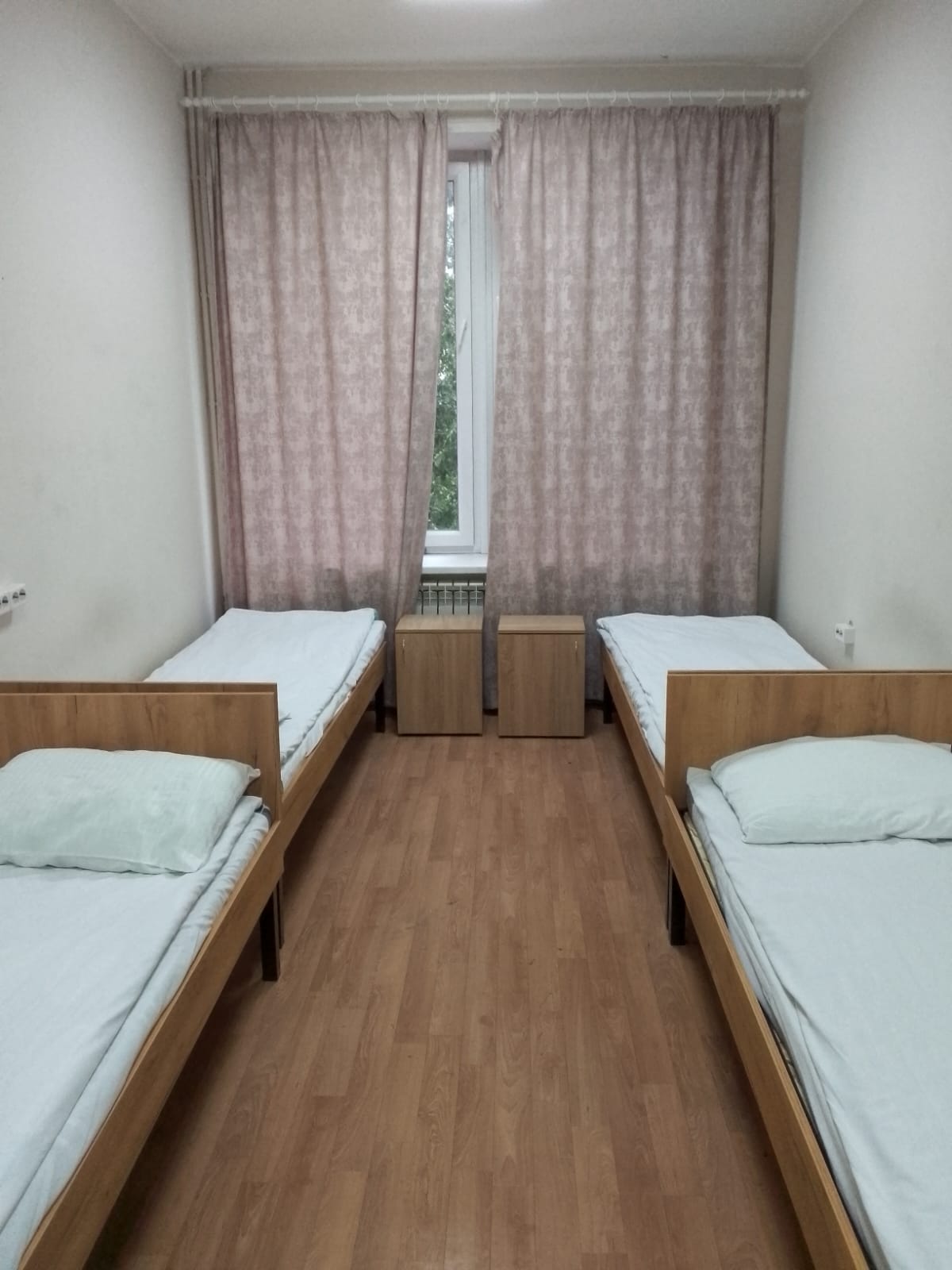 Четырехместный номер эконом-класса