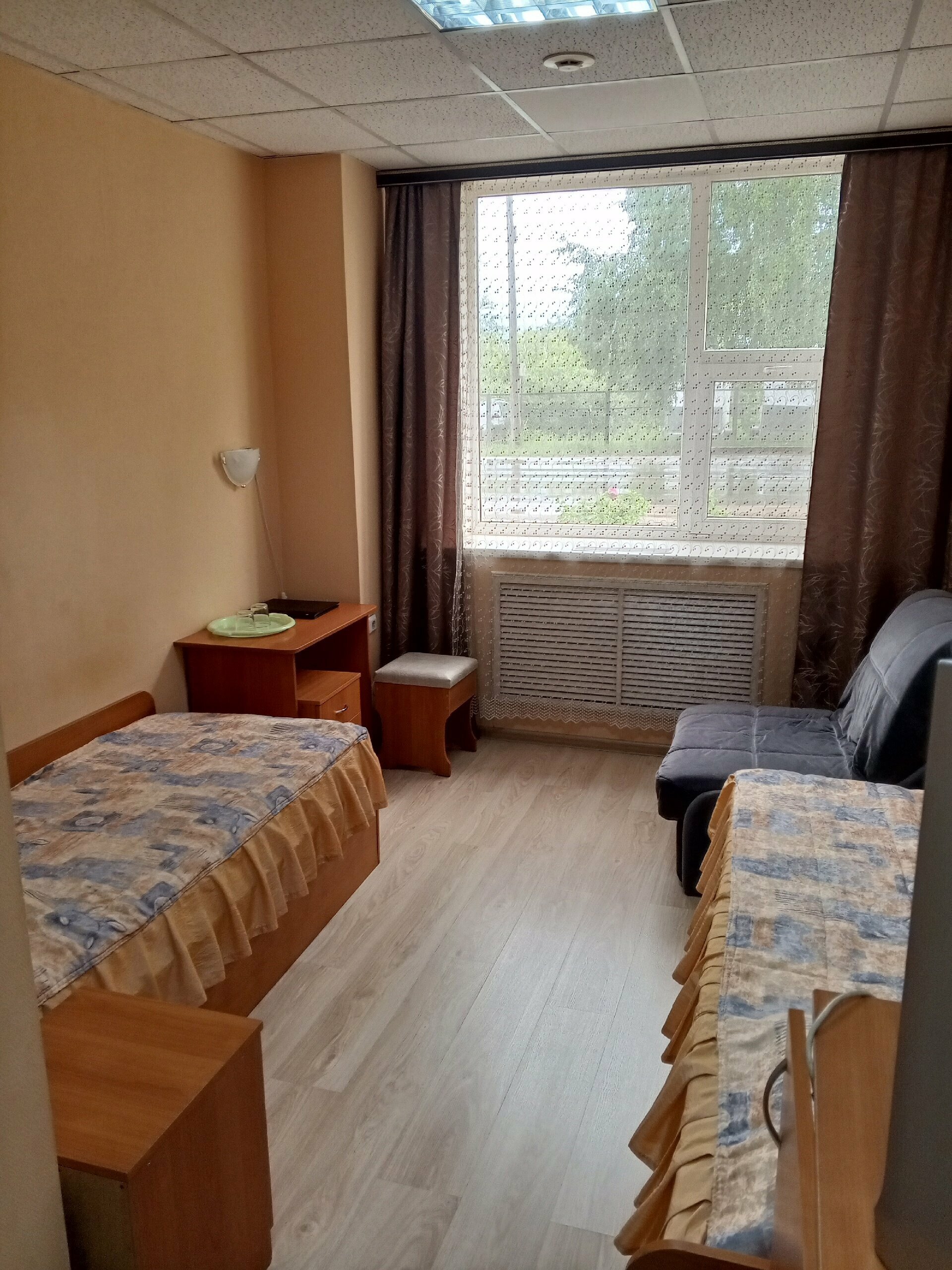 Двухместный стандарт с раздельными кроватями и дополнительными местами