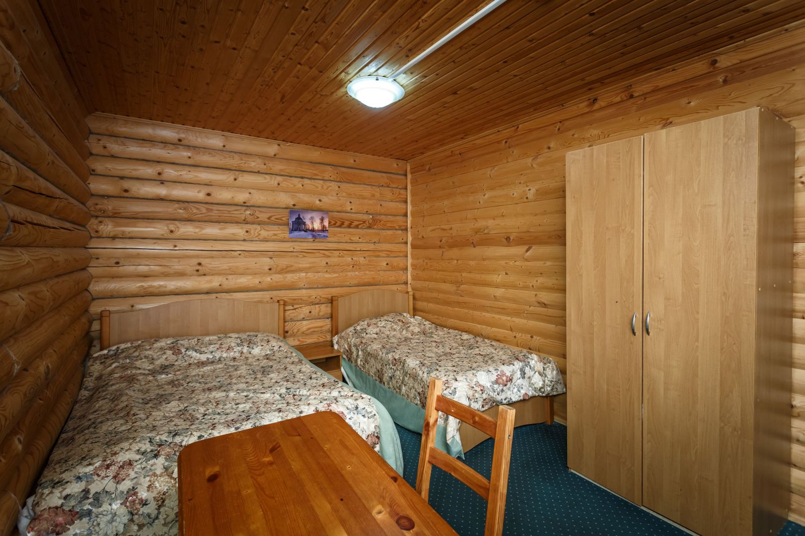 Трехместный номер с видом на сад