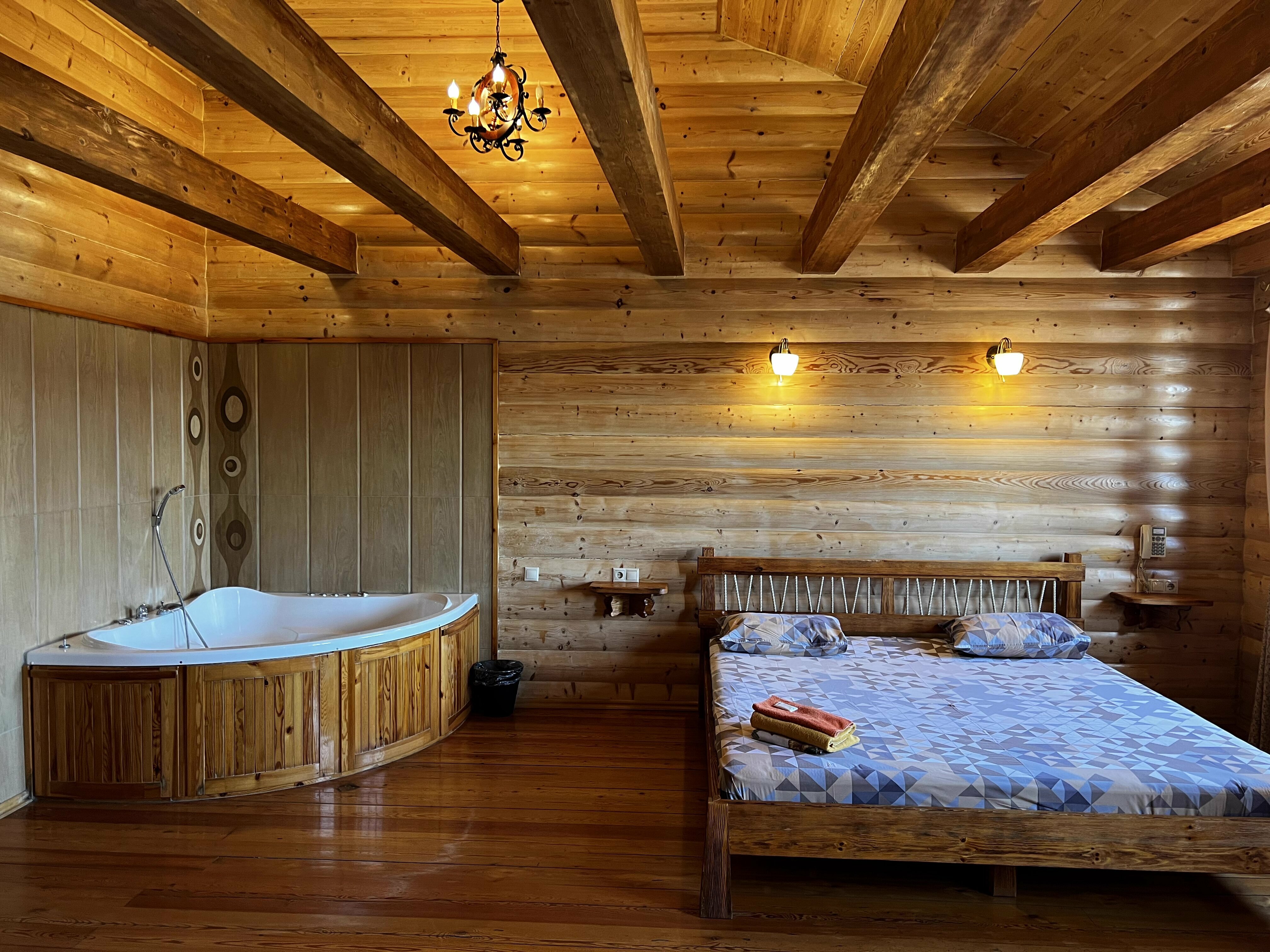 Улучшенный люкс с кроватью размера «king-size»