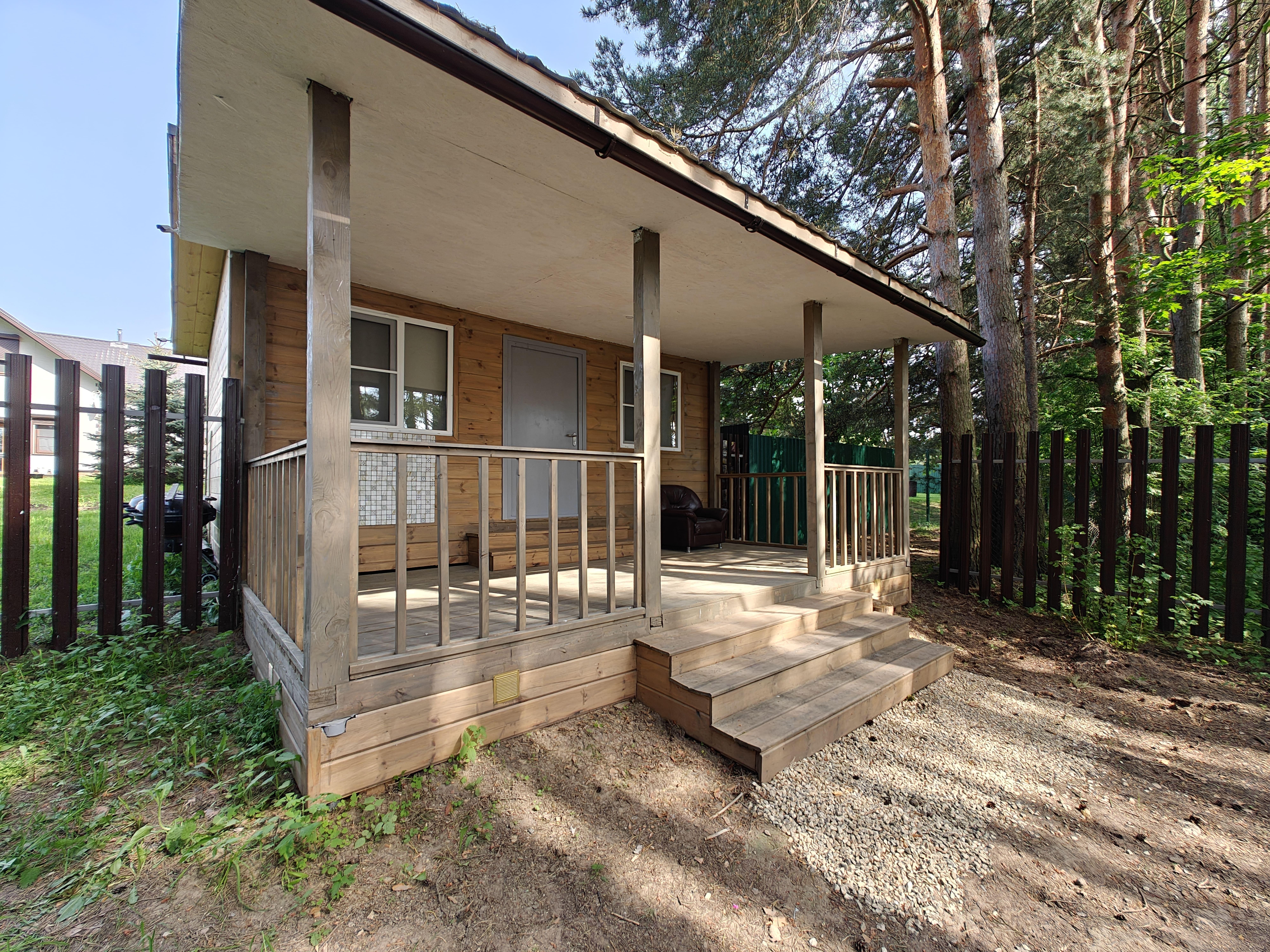 Четырехместный номер с видом на озеро