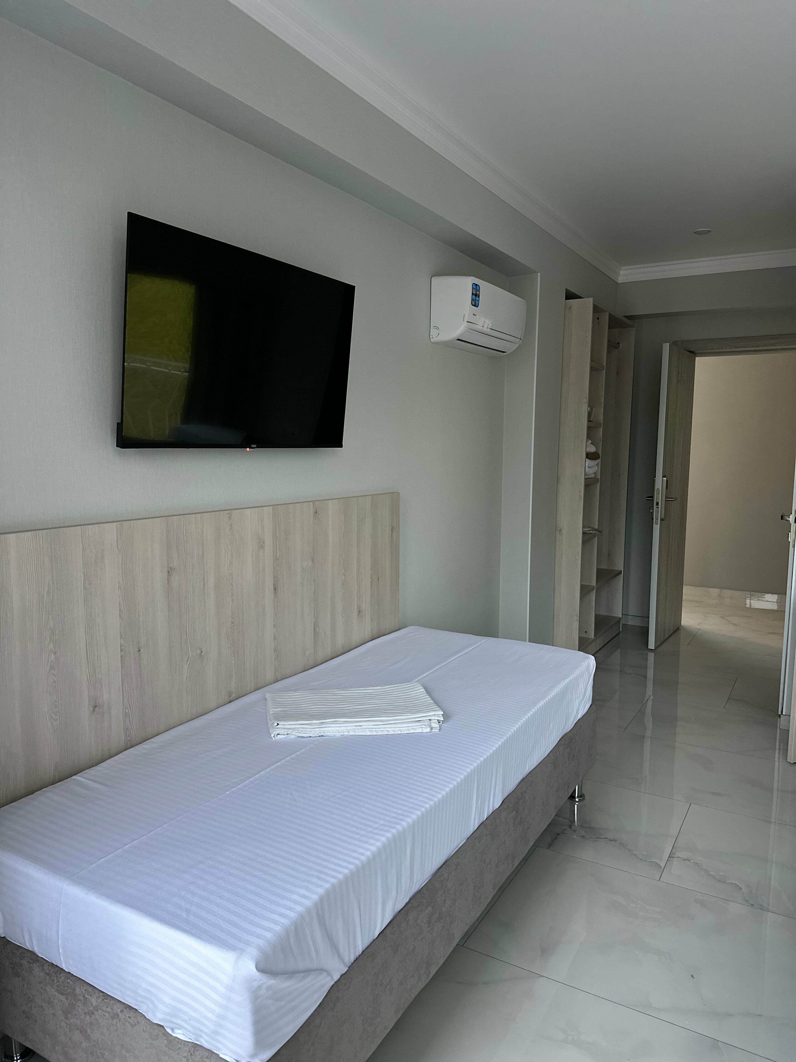 Трёхместный номер с доп.местом и балконом