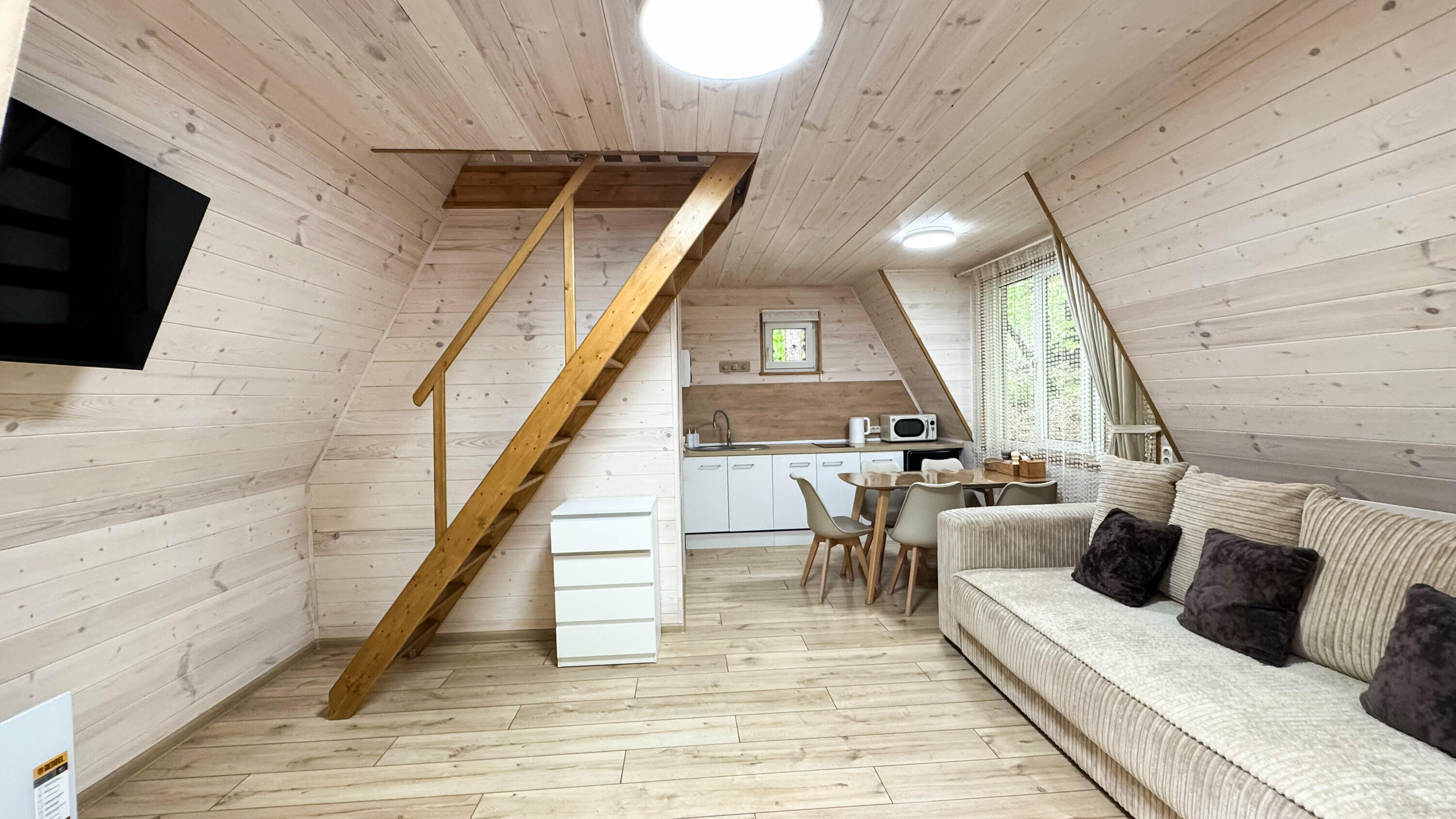 Дом с видом на лес