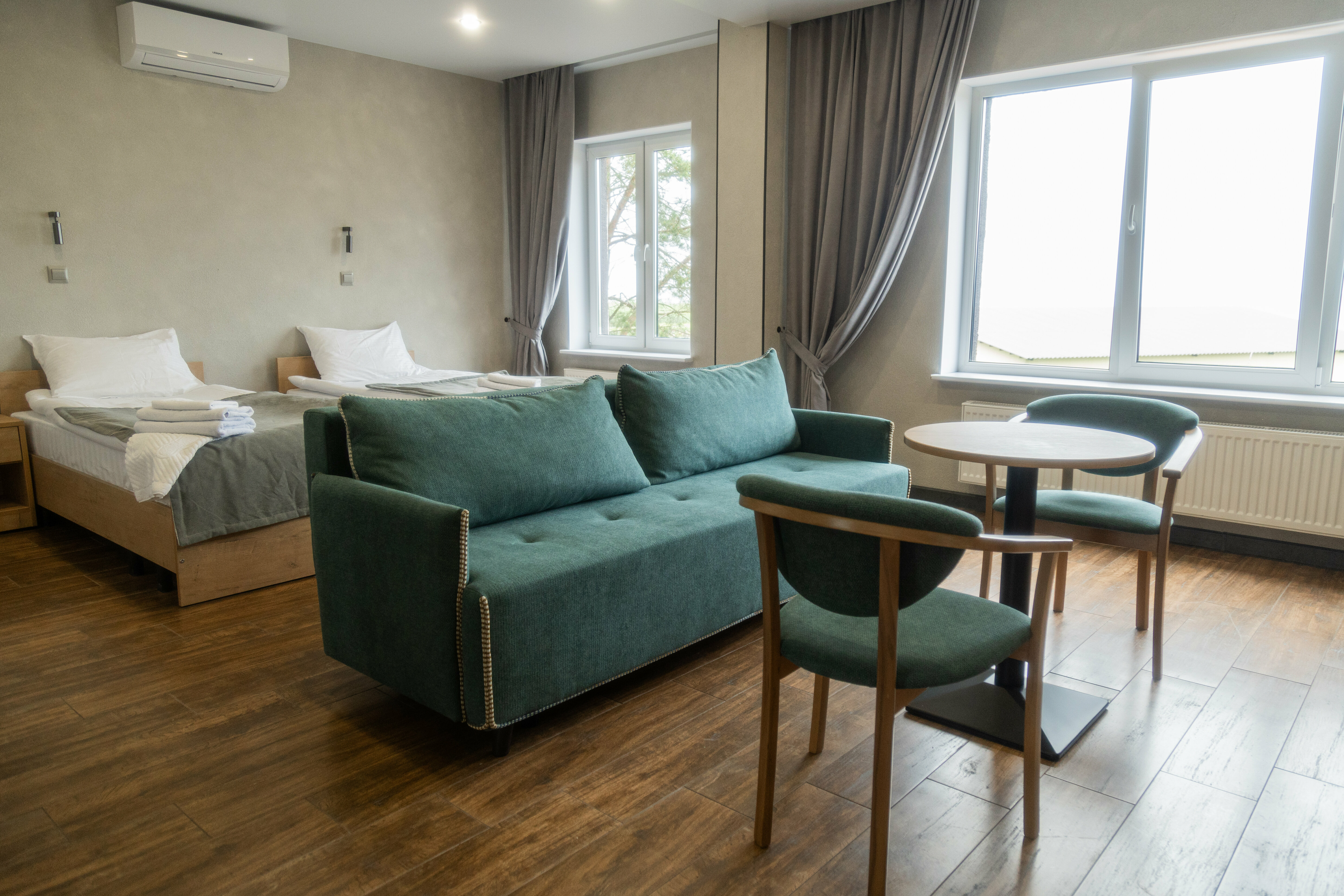 Cемейный номер с собственной ванной комнатой