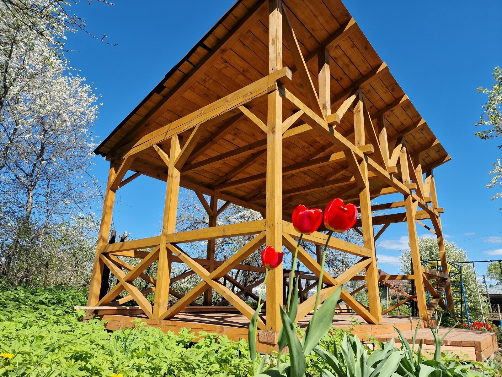 Дом У холма