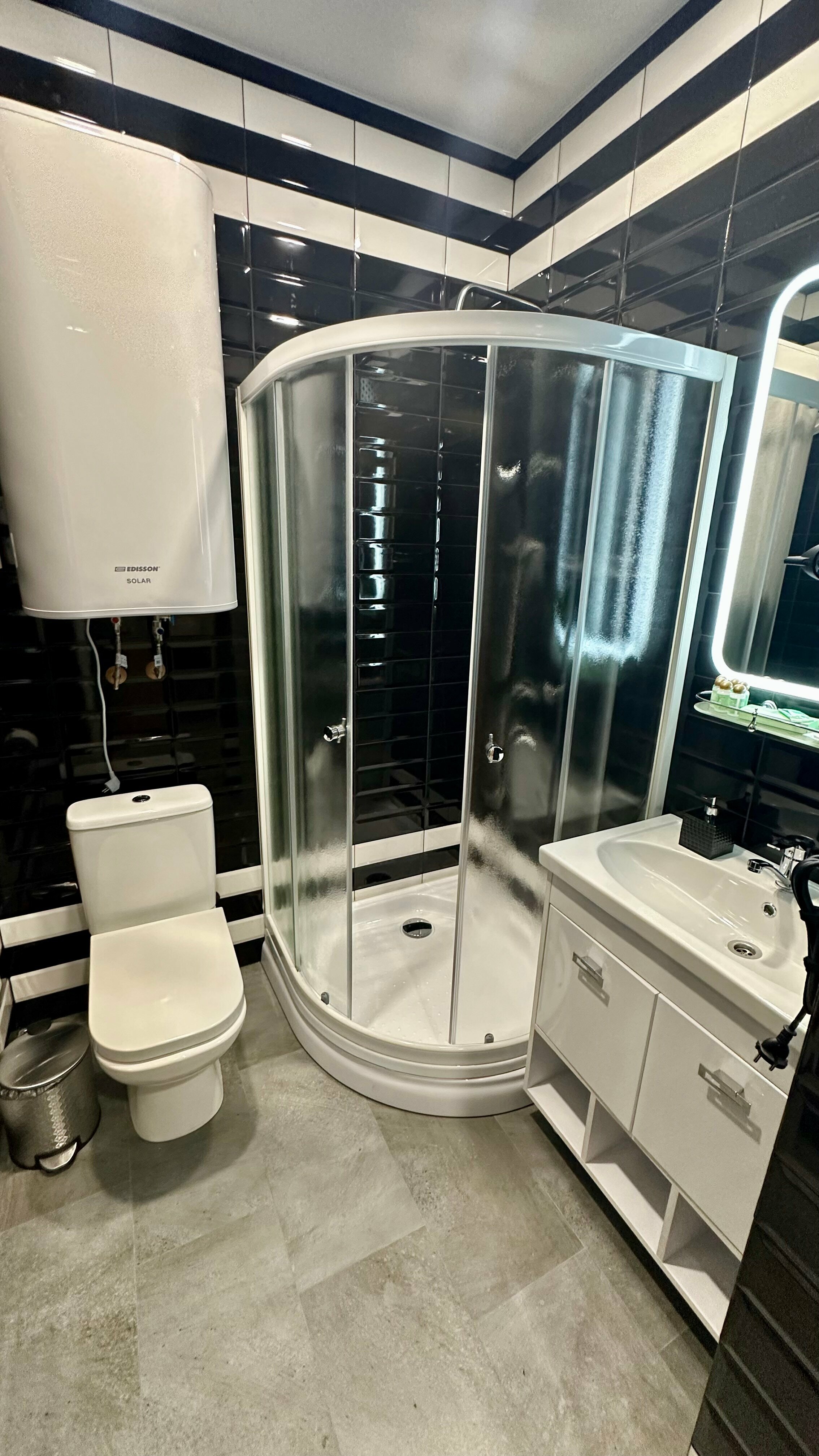 Двухместный номер с 2 отдельными кроватями и душем