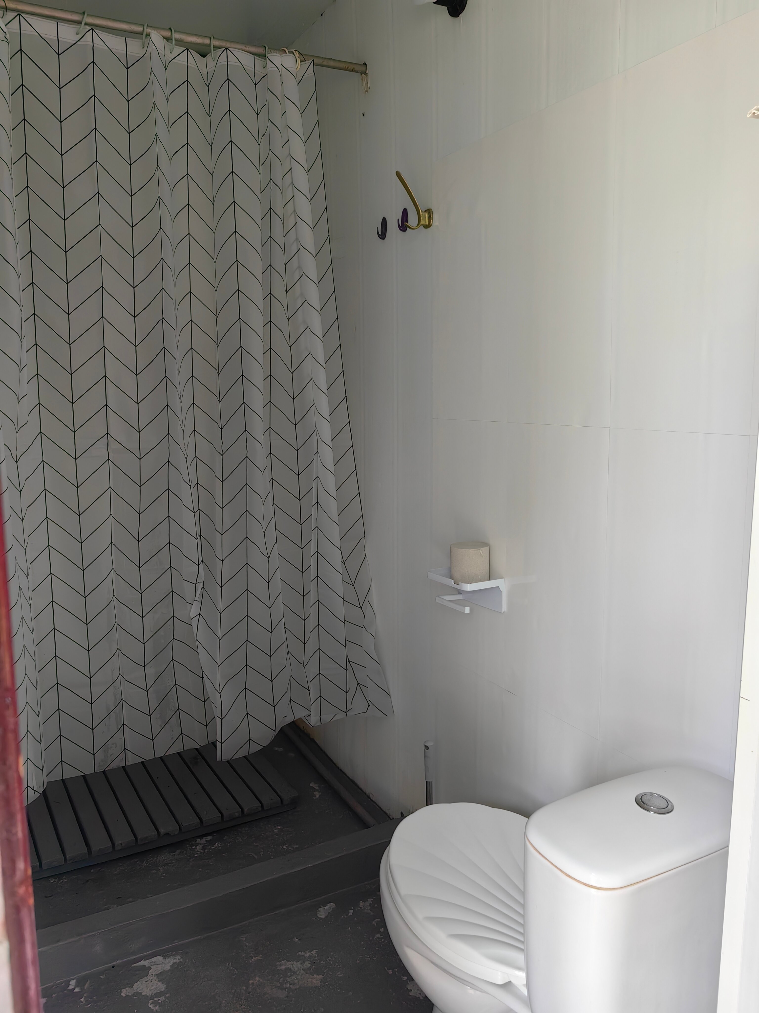 Трёхместный Эконом  с удобствами на этаже БЕЗ КОНДИЦИОНЕРА