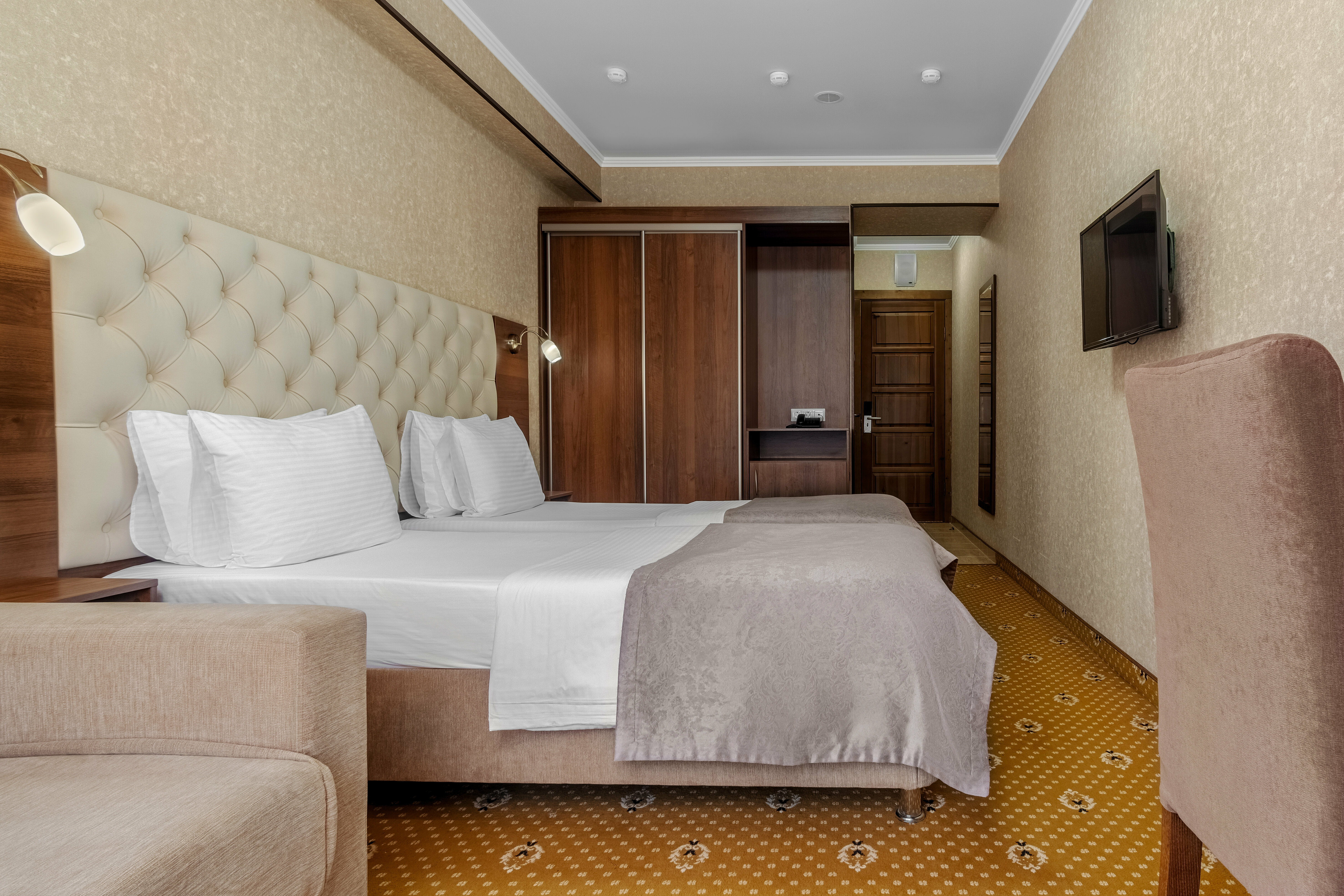 Стандарт+ вид горы, корпус 2 (8ми этажный корпус)