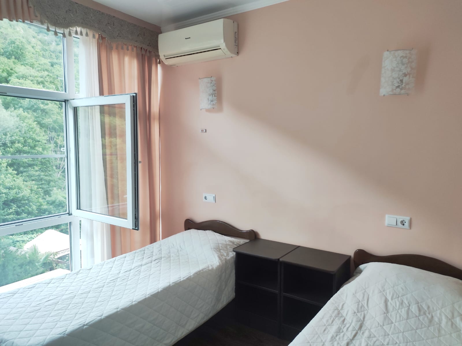 Двухместный номер с 2 отдельными кроватями, вид на горы