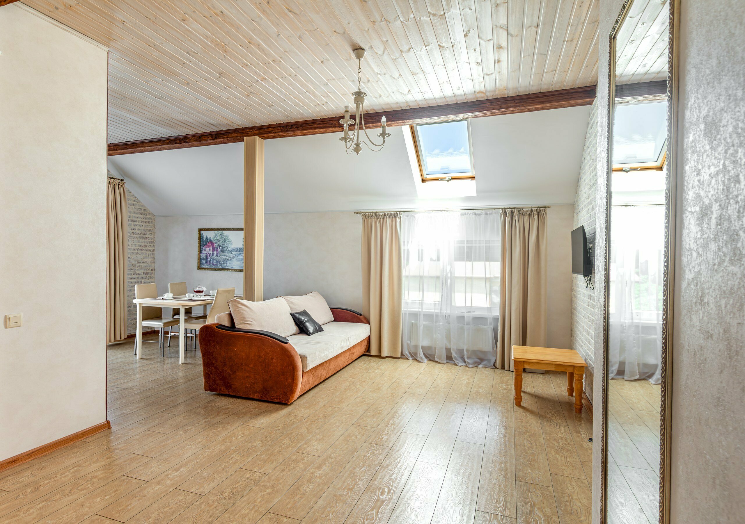 Семейный номер с балконом