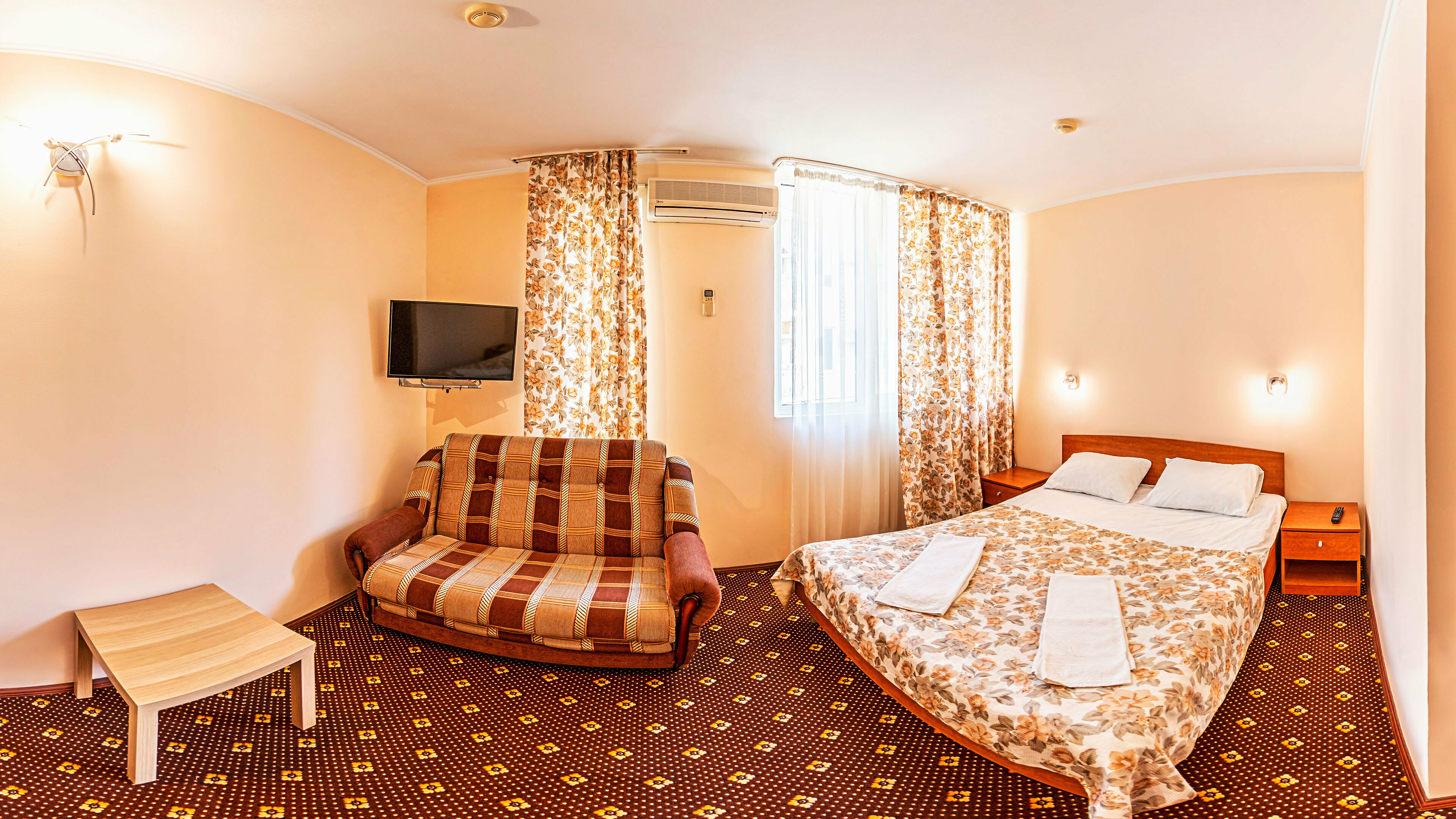 Стандартный трехместный номер