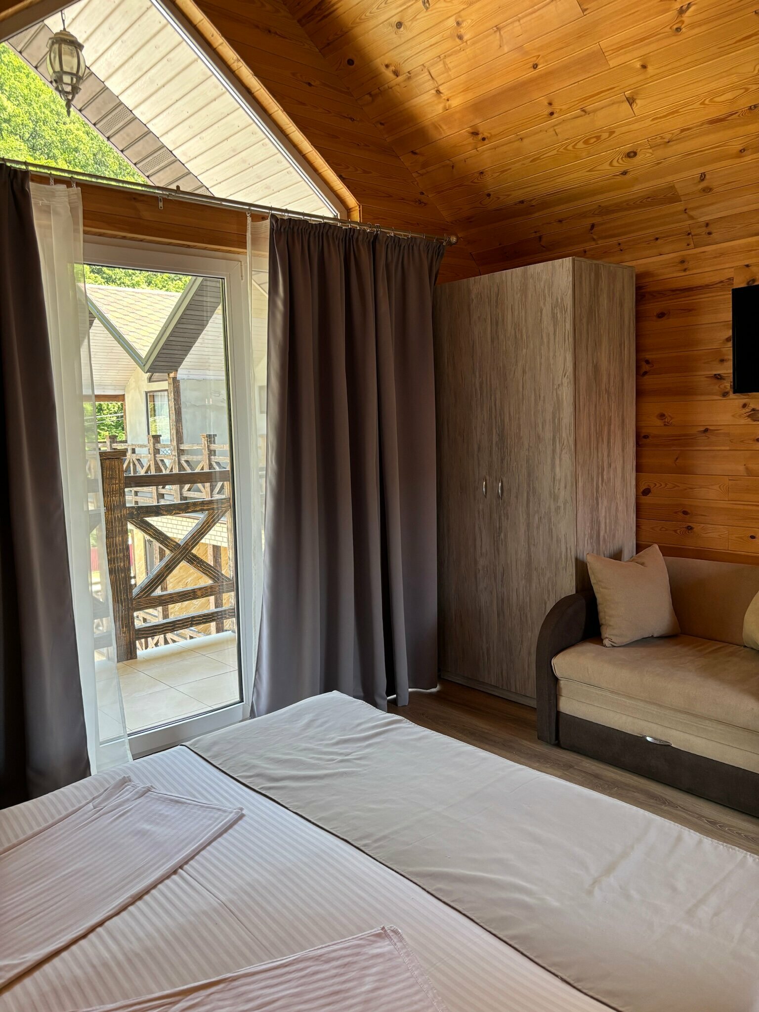 Двухместный номер и кресло-кровать