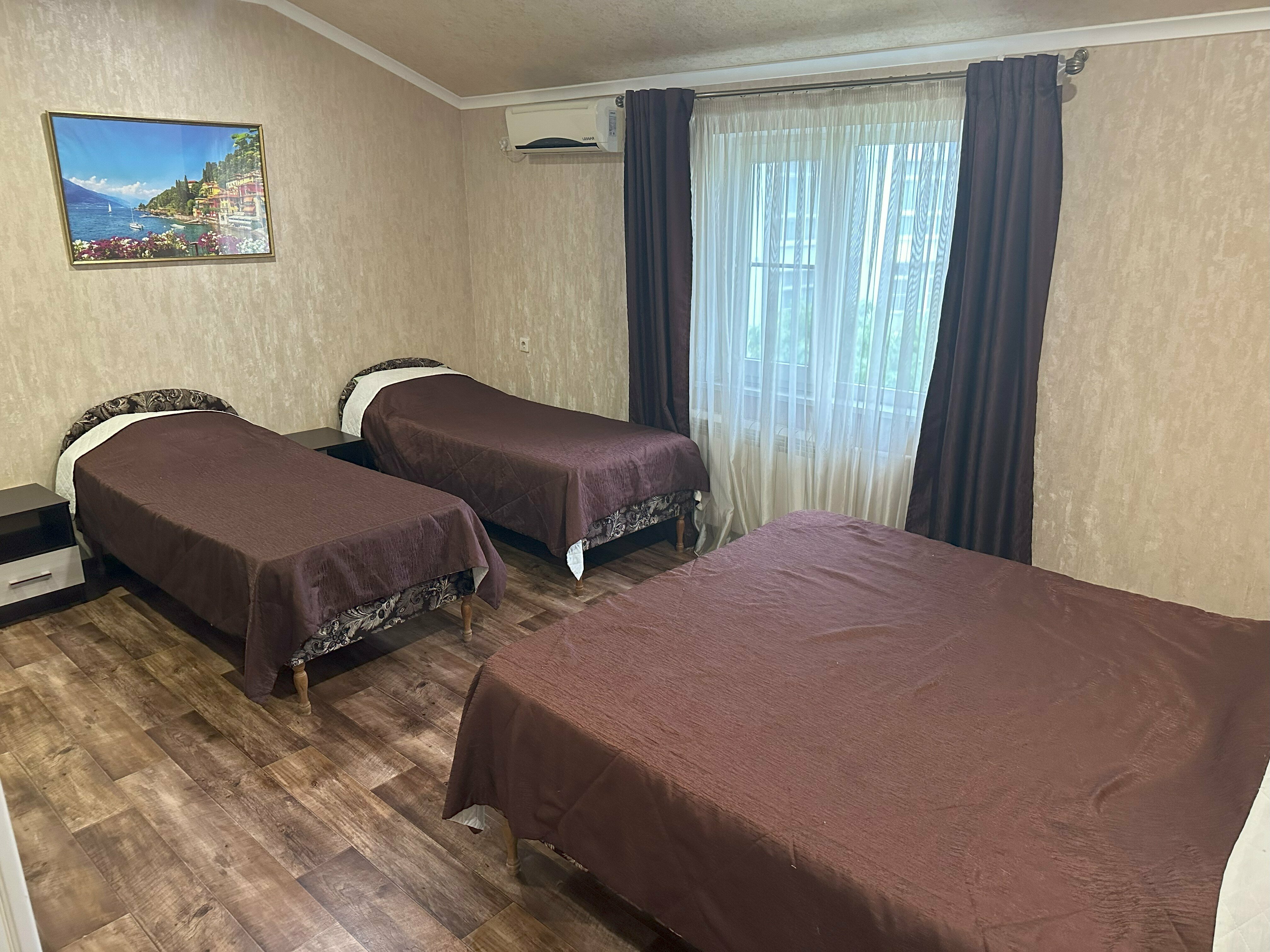 Стандартный трехместный номер