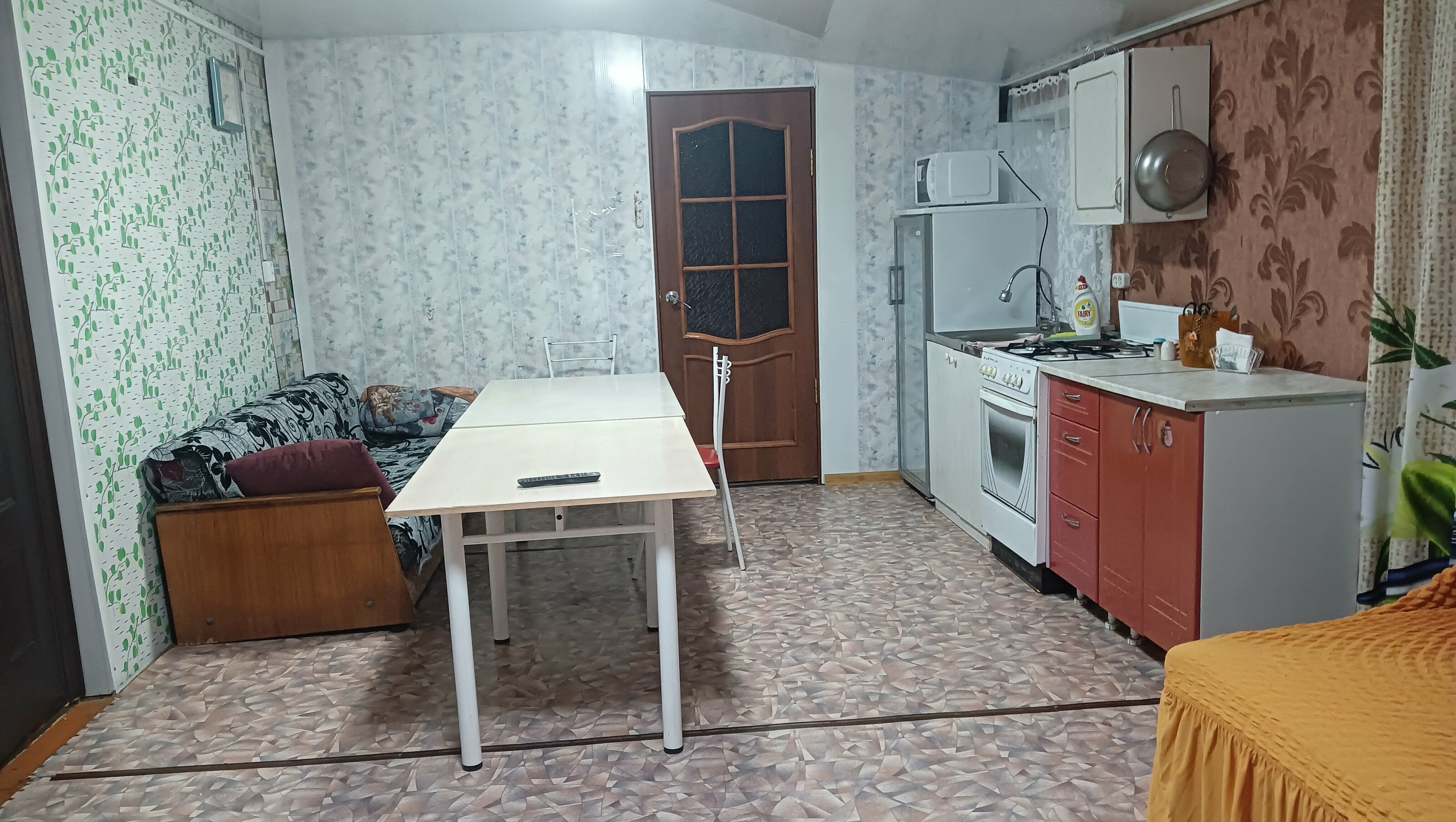 Cемейный номер с собственной ванной комнатой