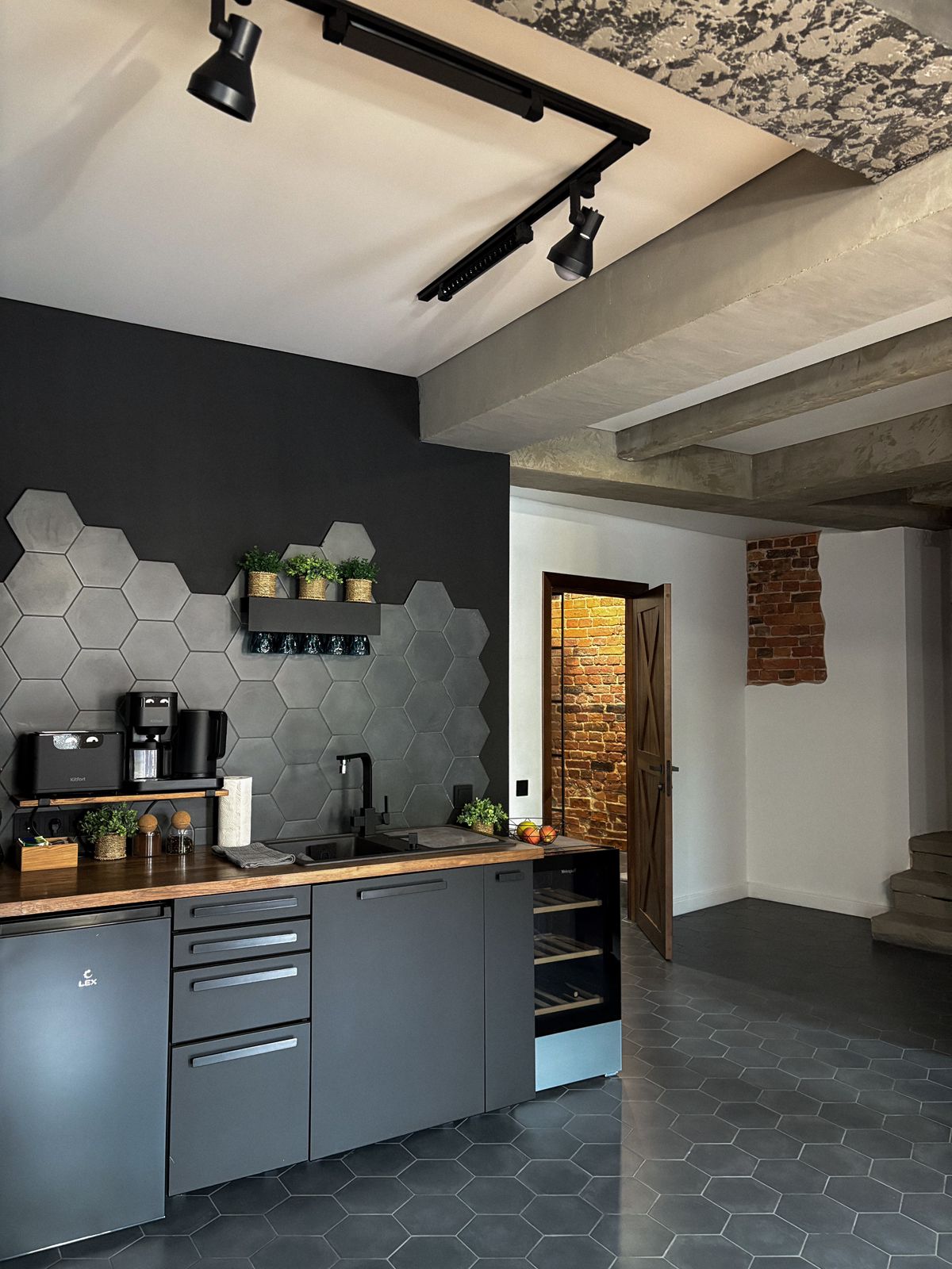 Просторные апартаменты 105 м2 в центре Выборга с двумя спальнями и двумя санузлами