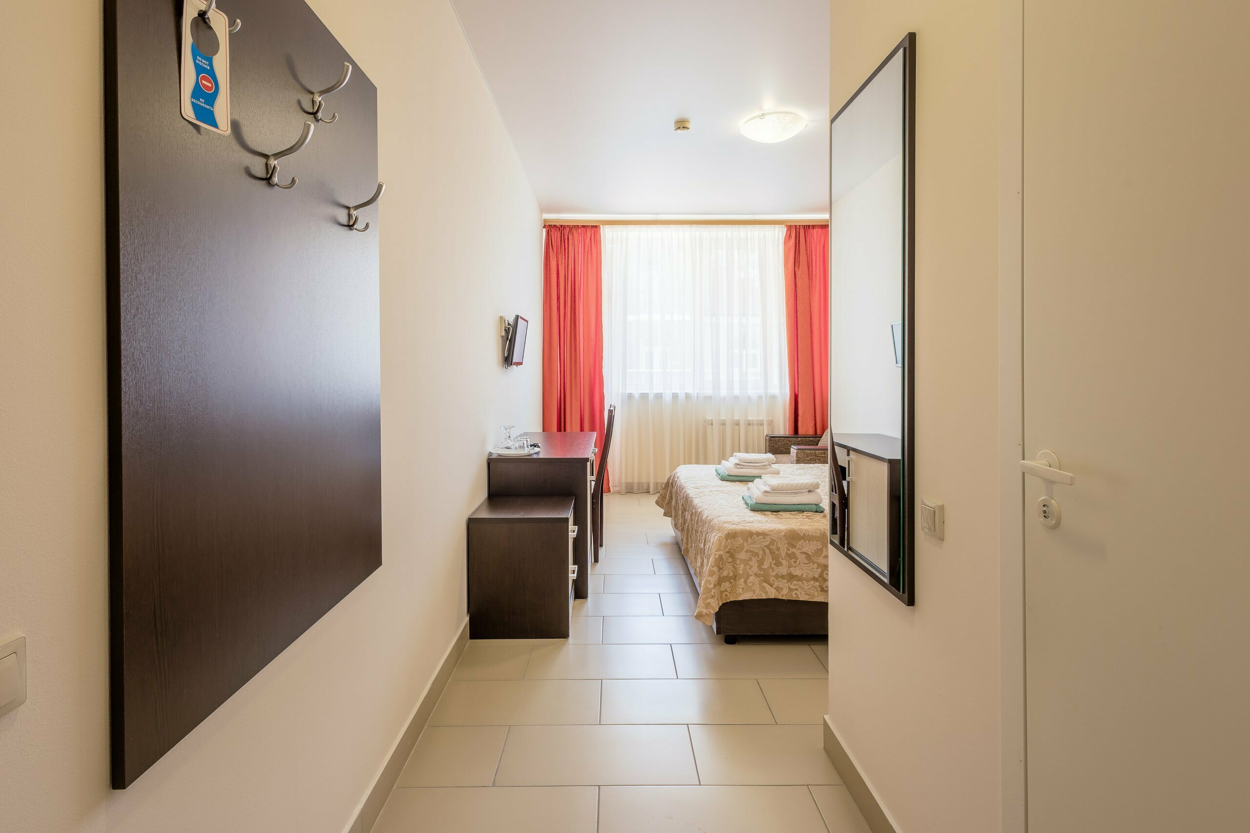 Трехместный номер с балконом