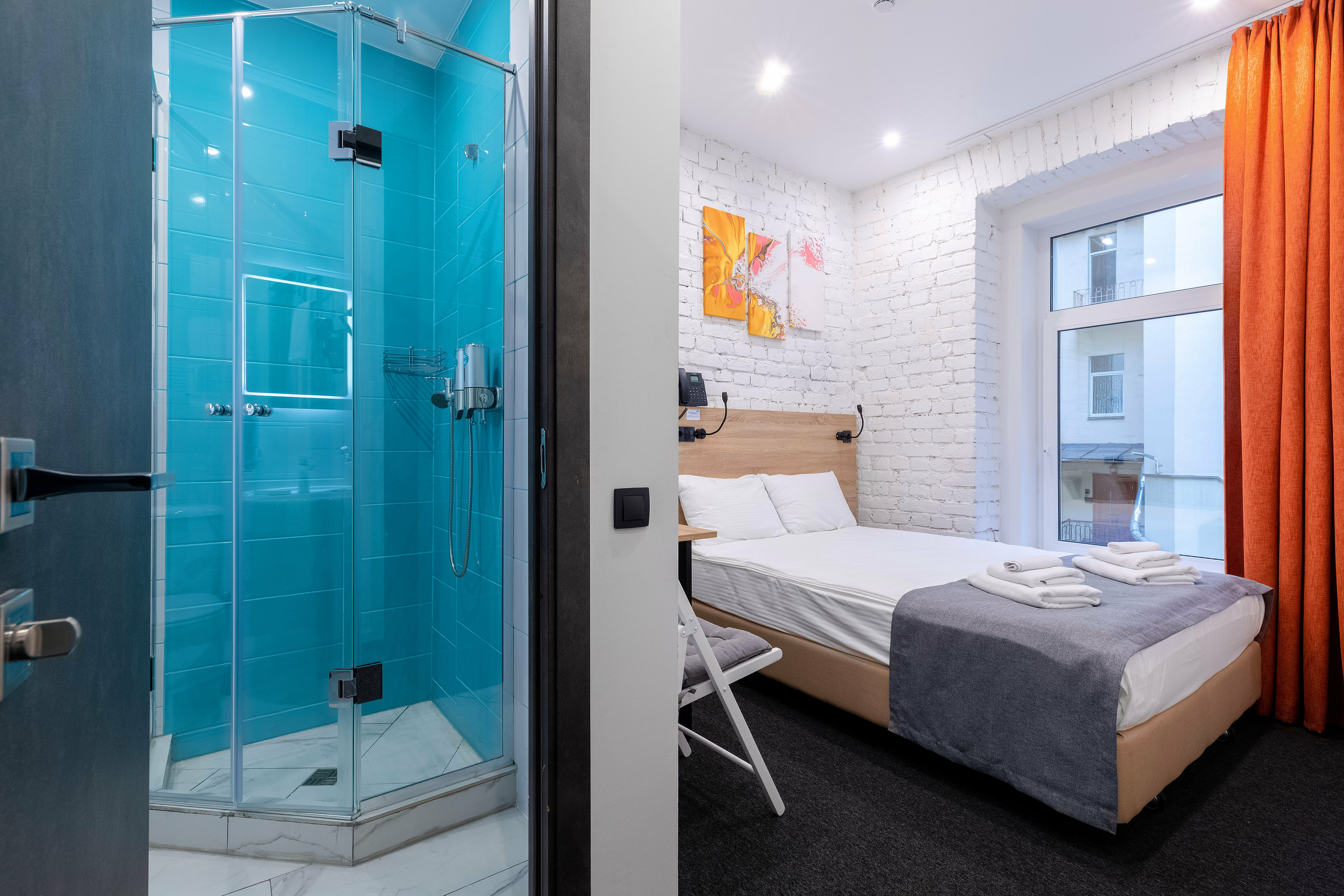 izzzi CONNECT с кондиционером и колонкой "Алиса"