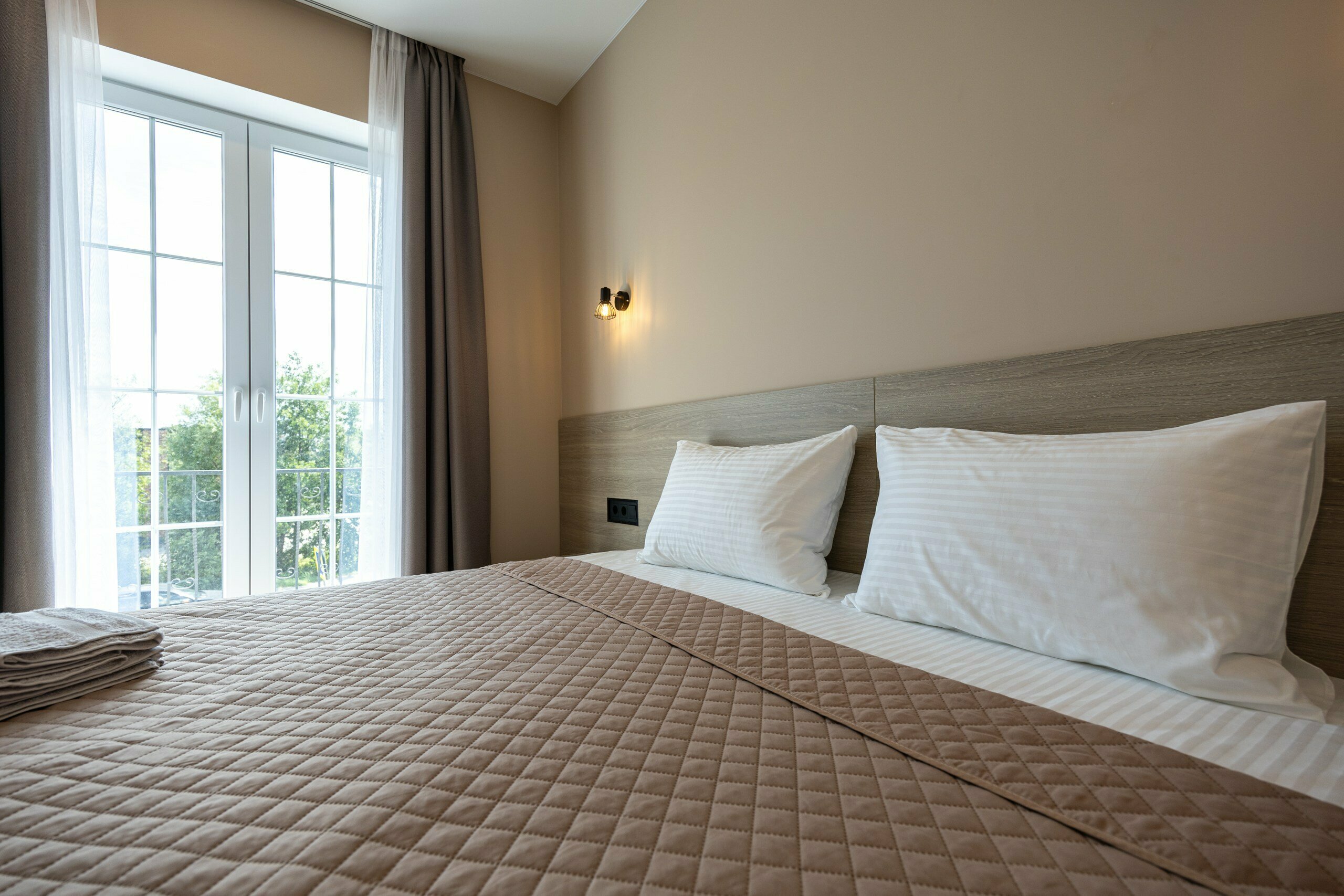 Трехместный номер «Комфорт» с душем