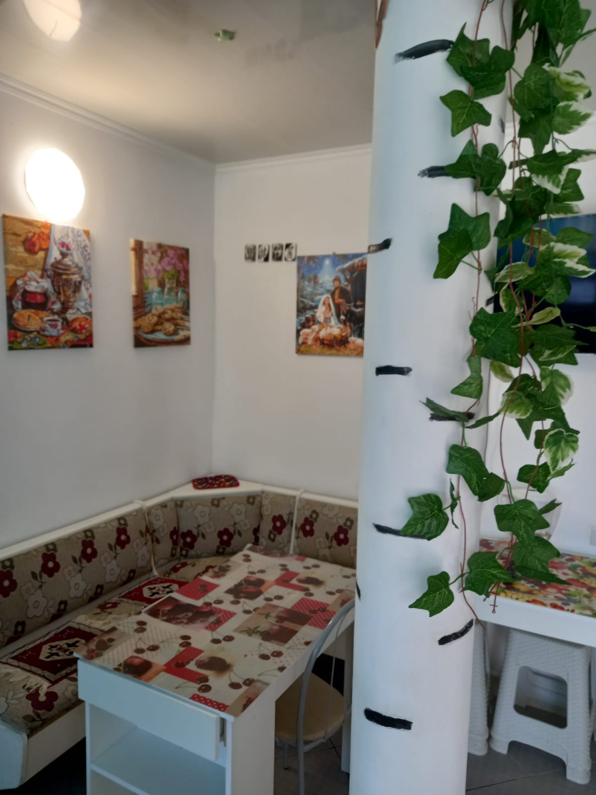 Четырехместный номер с ванной комнатой