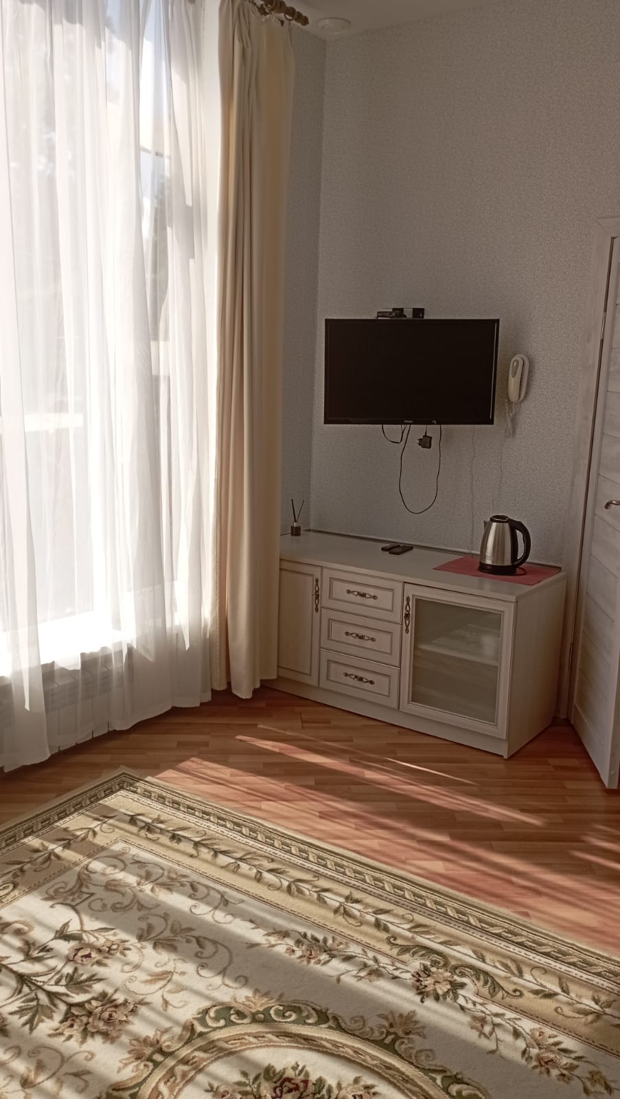 Трехместный номер с видом на море