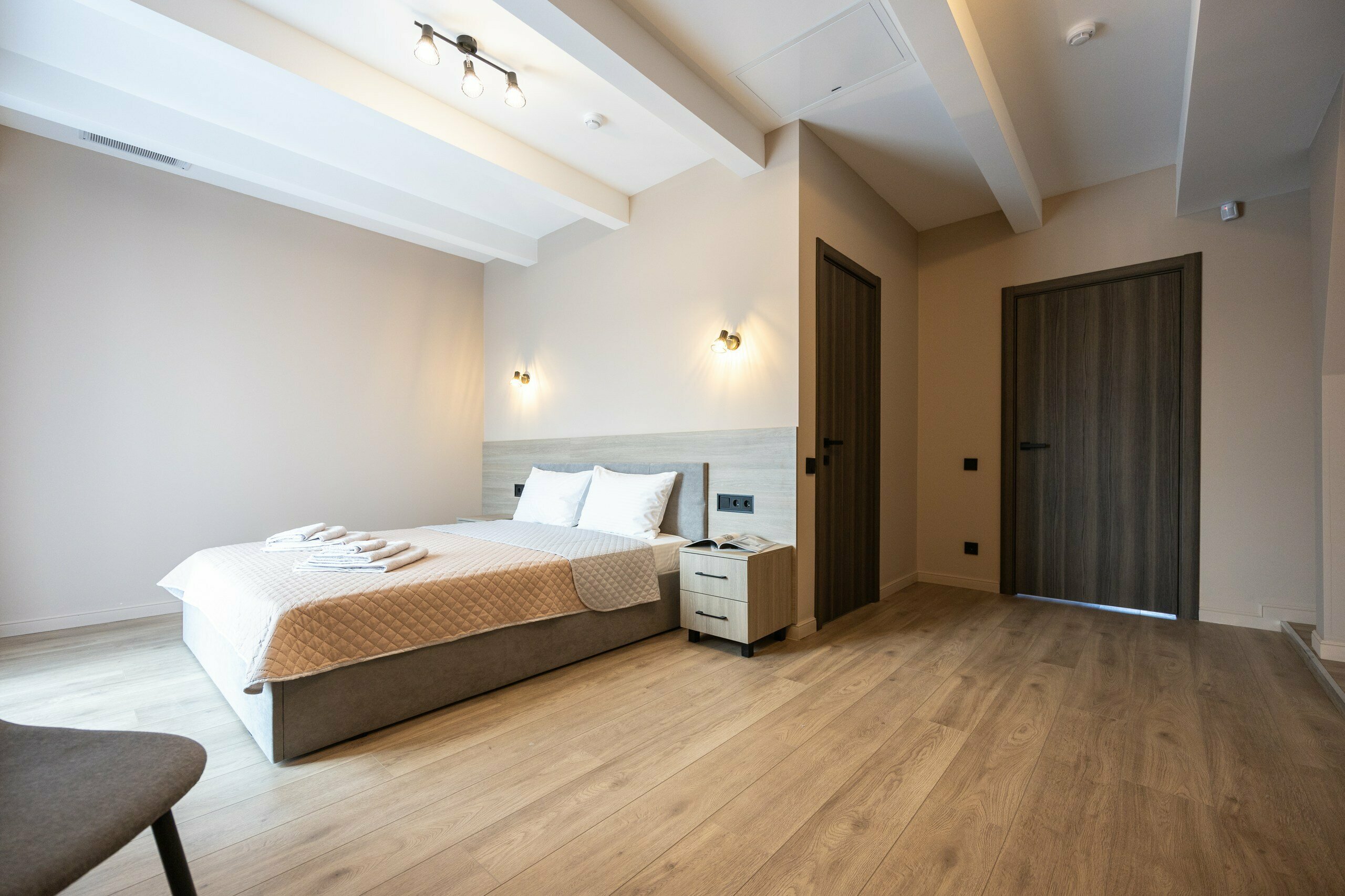 Cемейный номер с собственной ванной комнатой