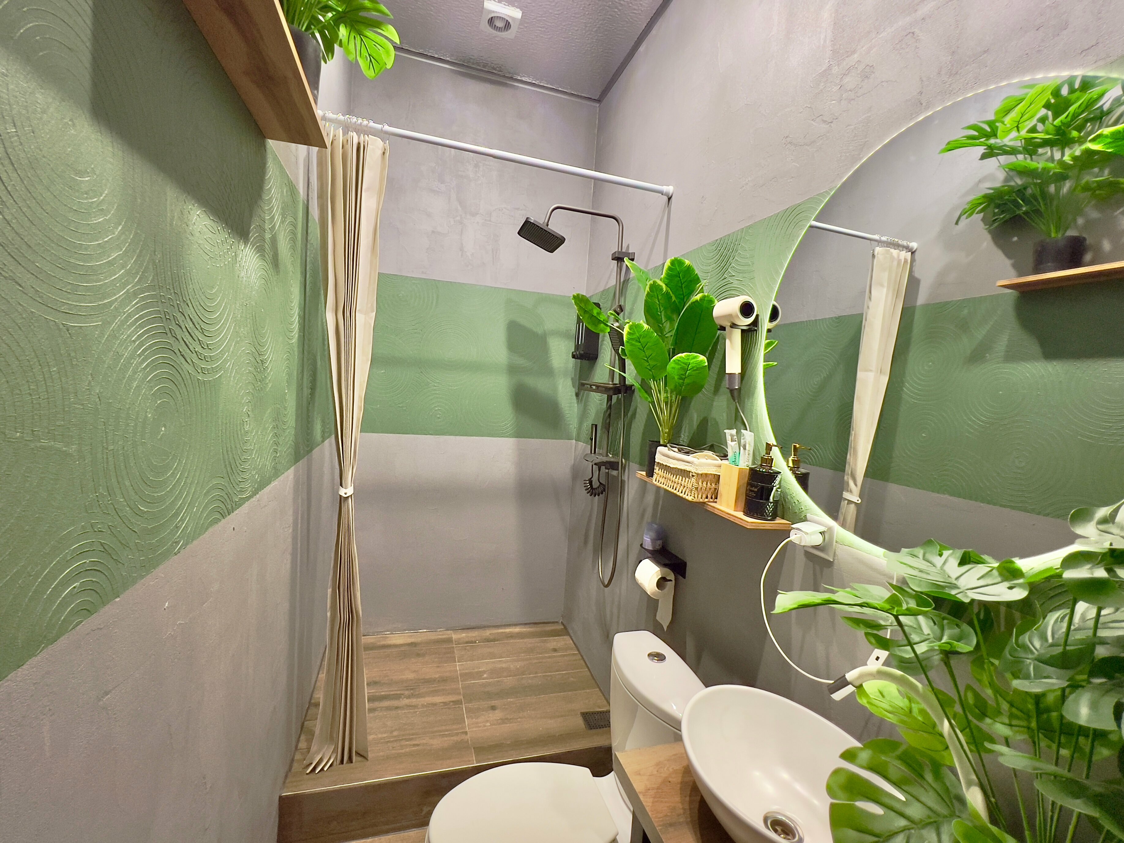 Четырехместный номер с балконом