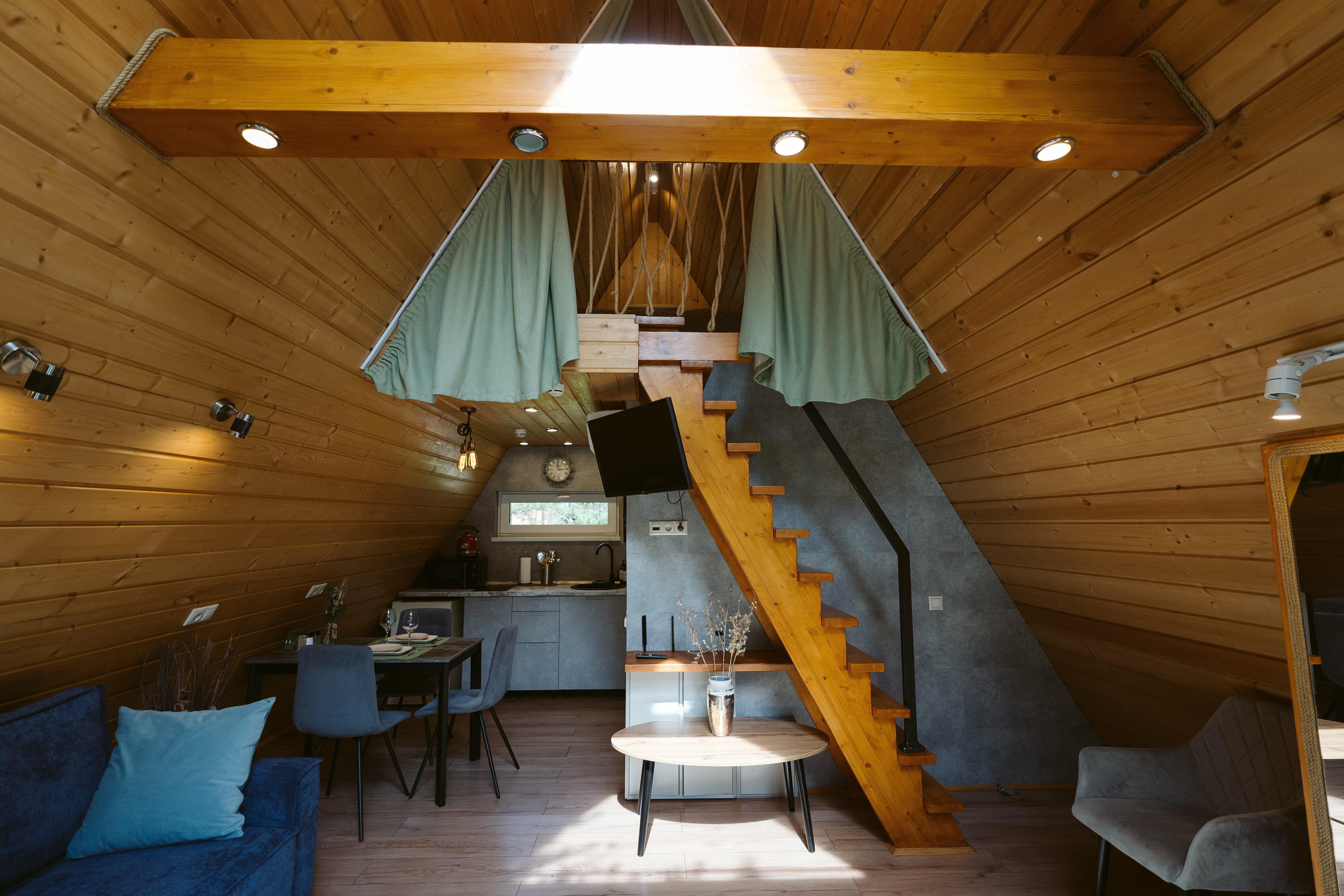 Коттедж с видом на лес