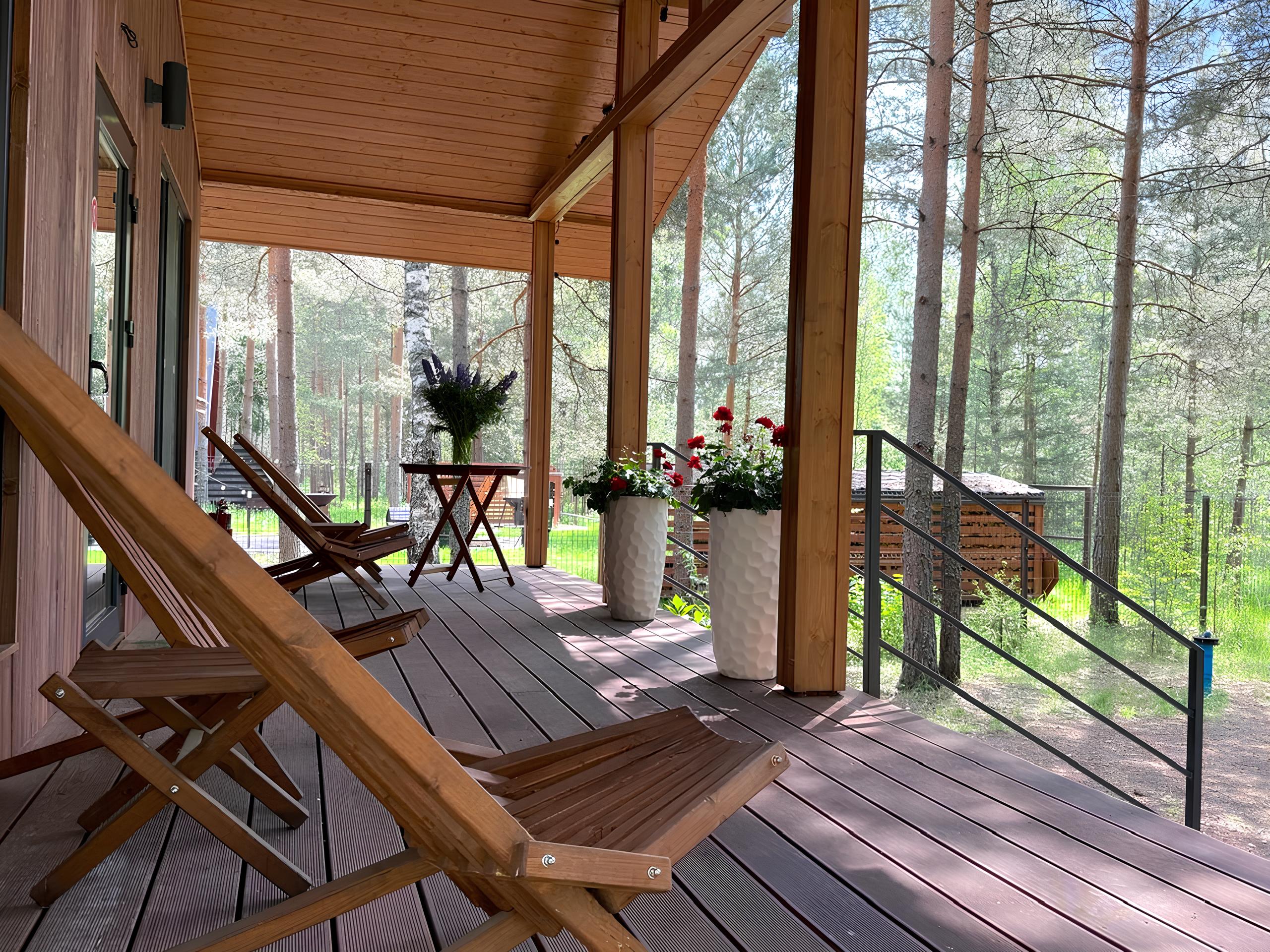 Коттедж с видом на лес