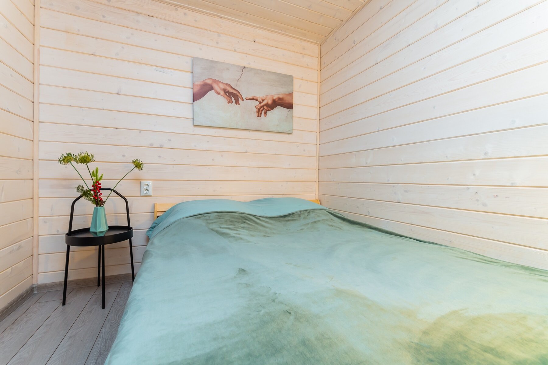 Коттедж с видом на лес