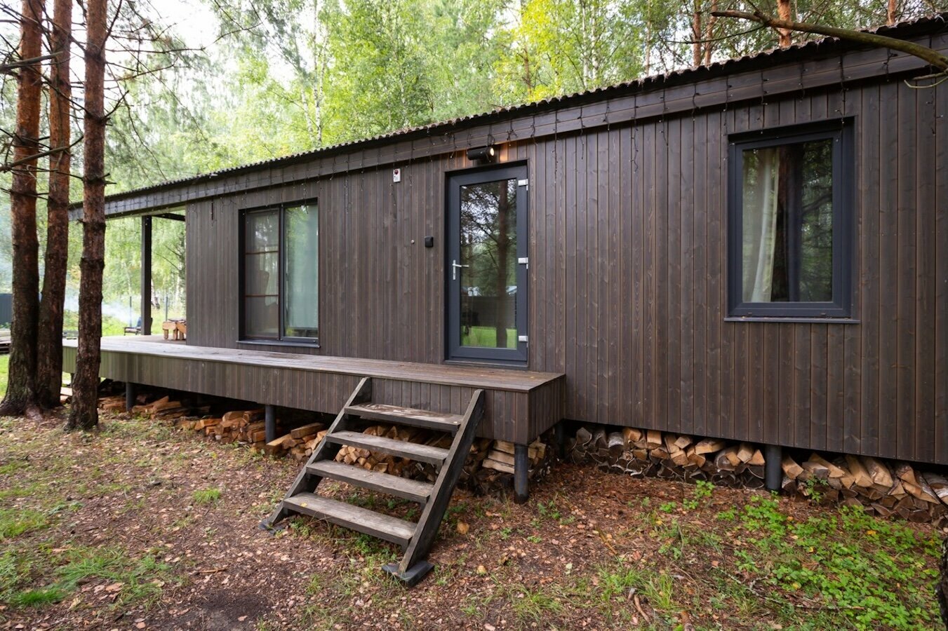 Коттедж с видом на лес